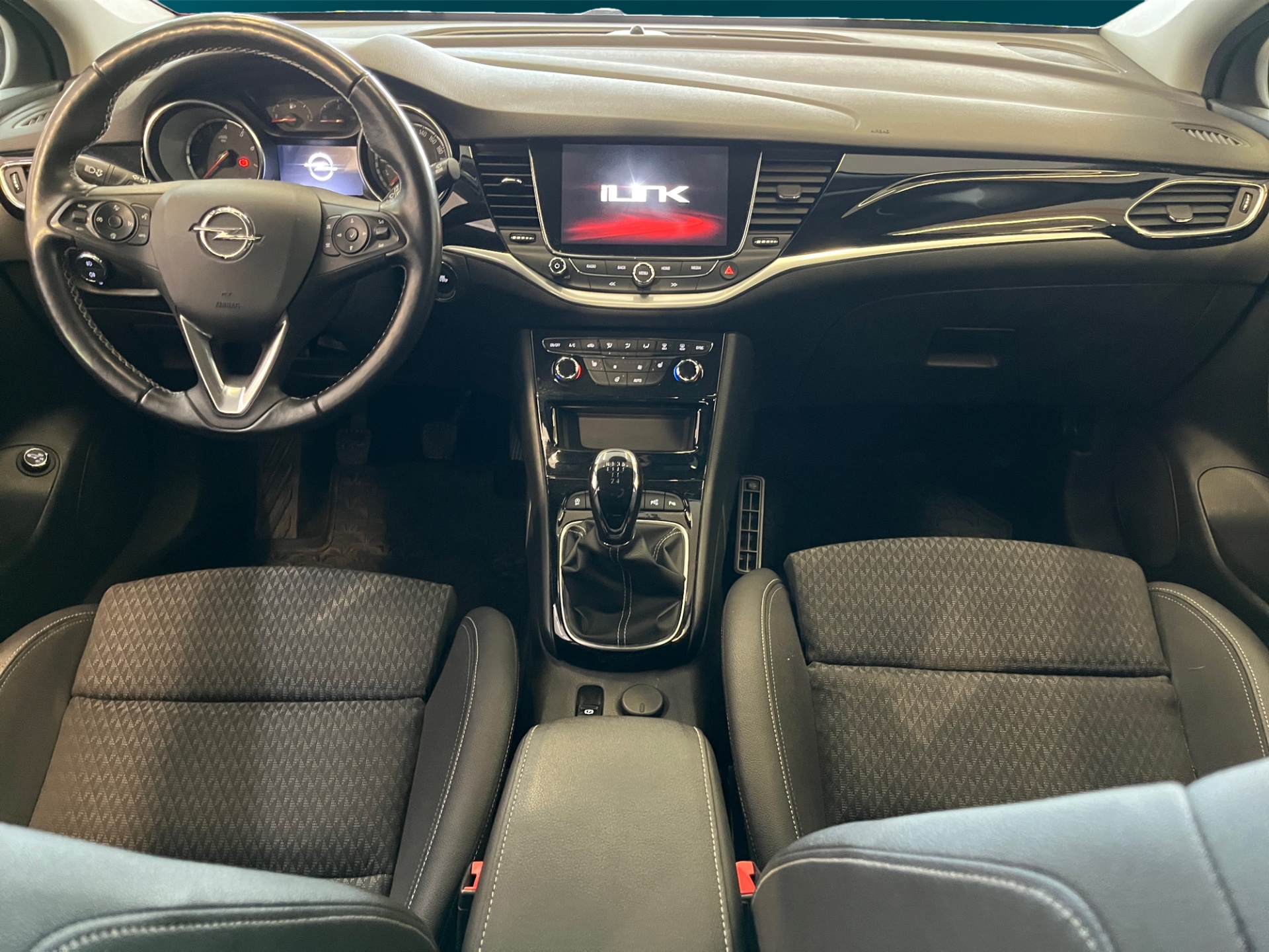OPEL Astra 2019
