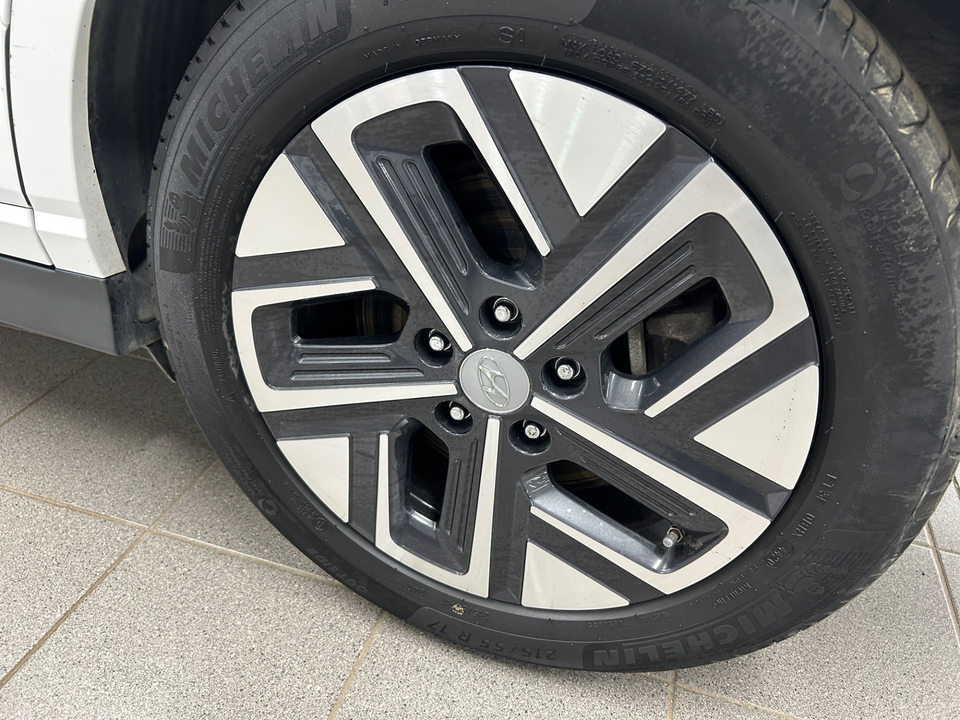 HYUNDAI KONA 2020