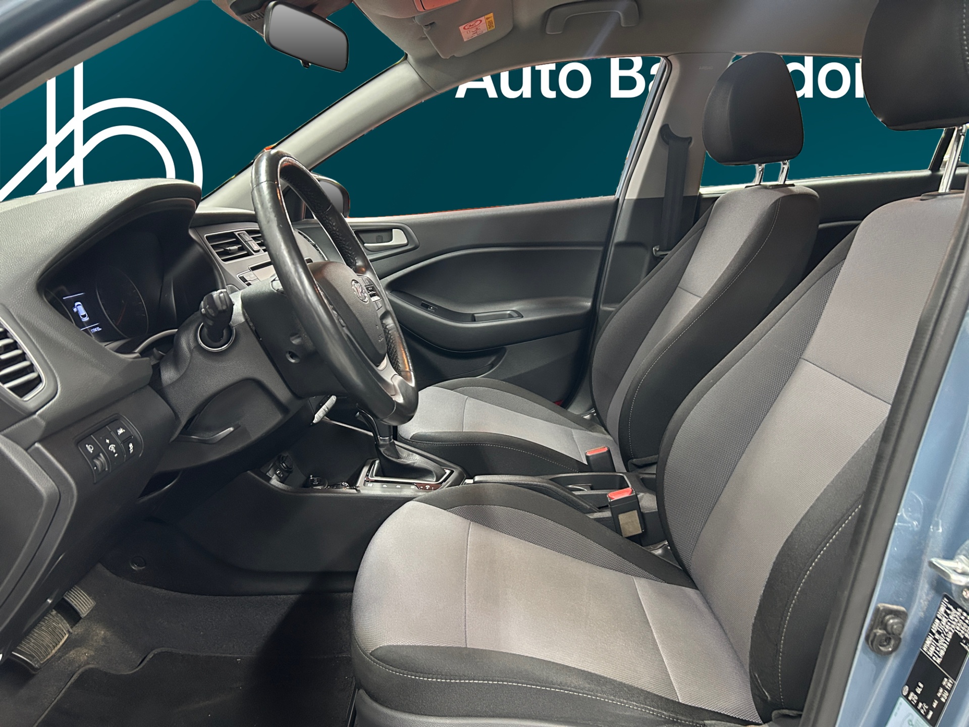 HYUNDAI i20 Hatchback 2019