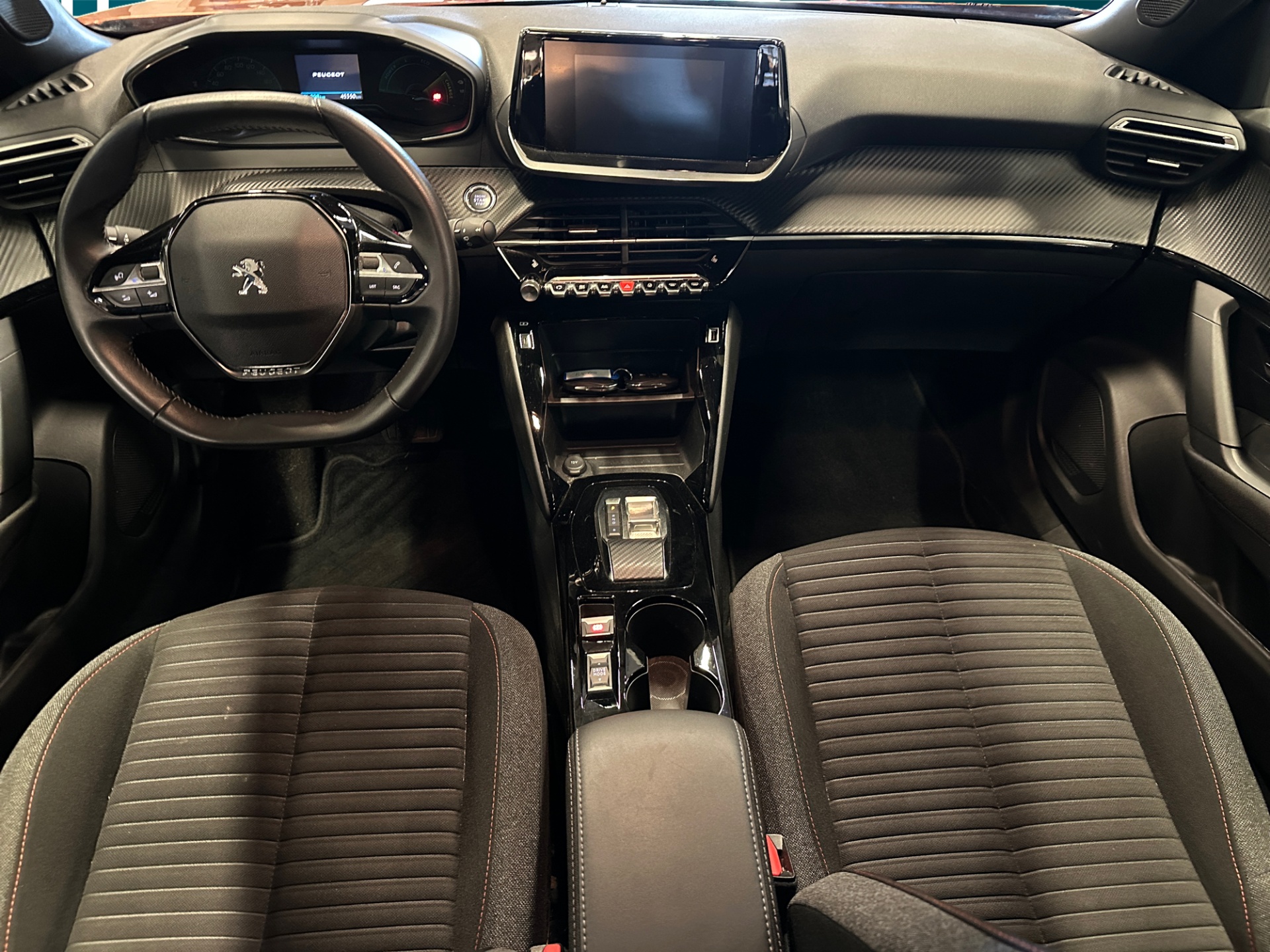 Peugeot e-2008 2023