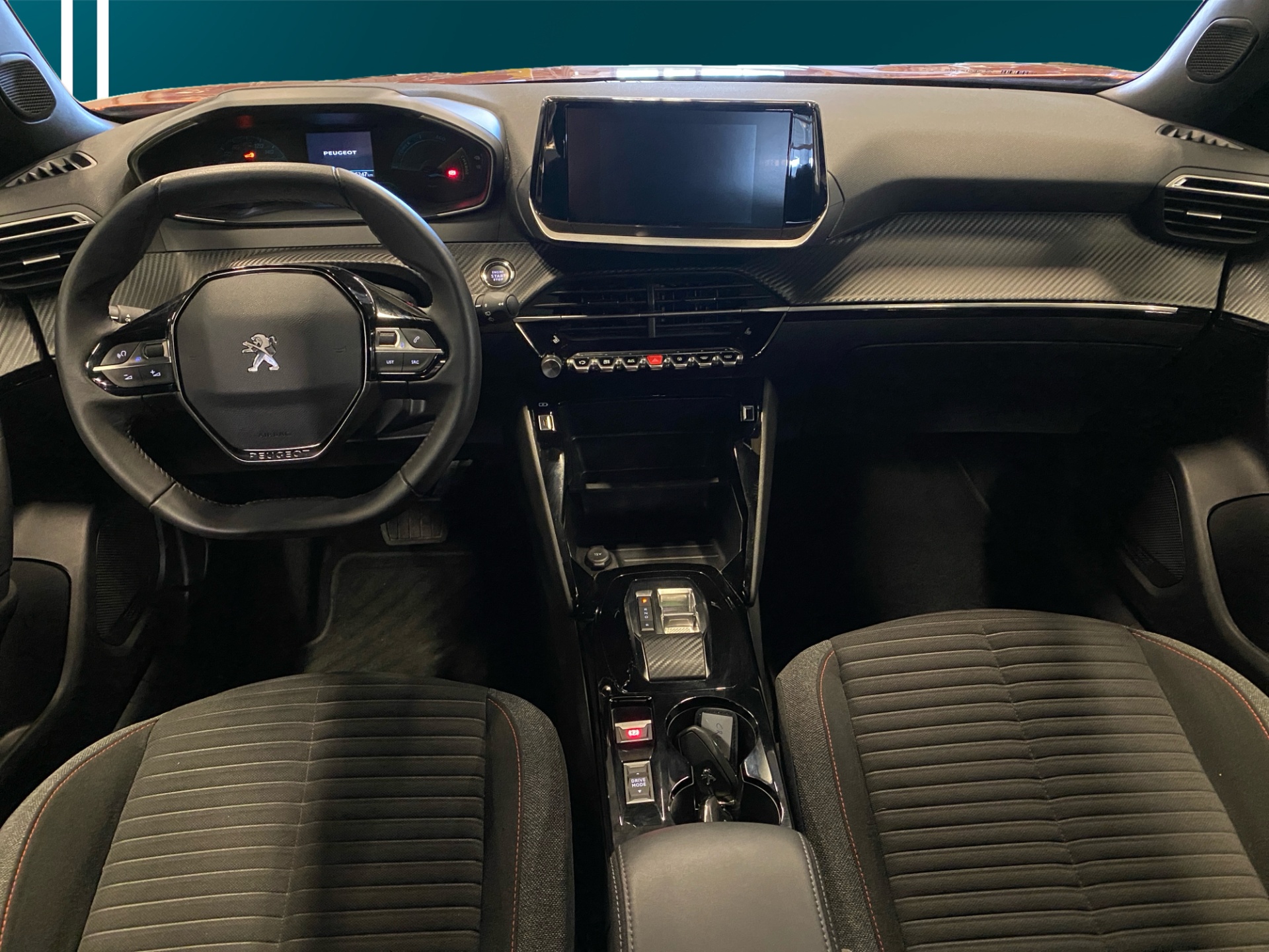 Peugeot e-2008 2023