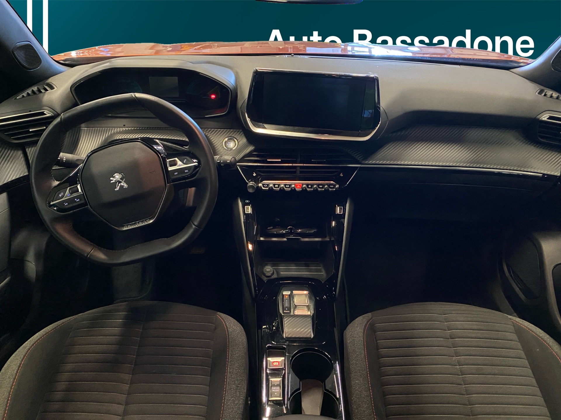 Peugeot e-2008 2023