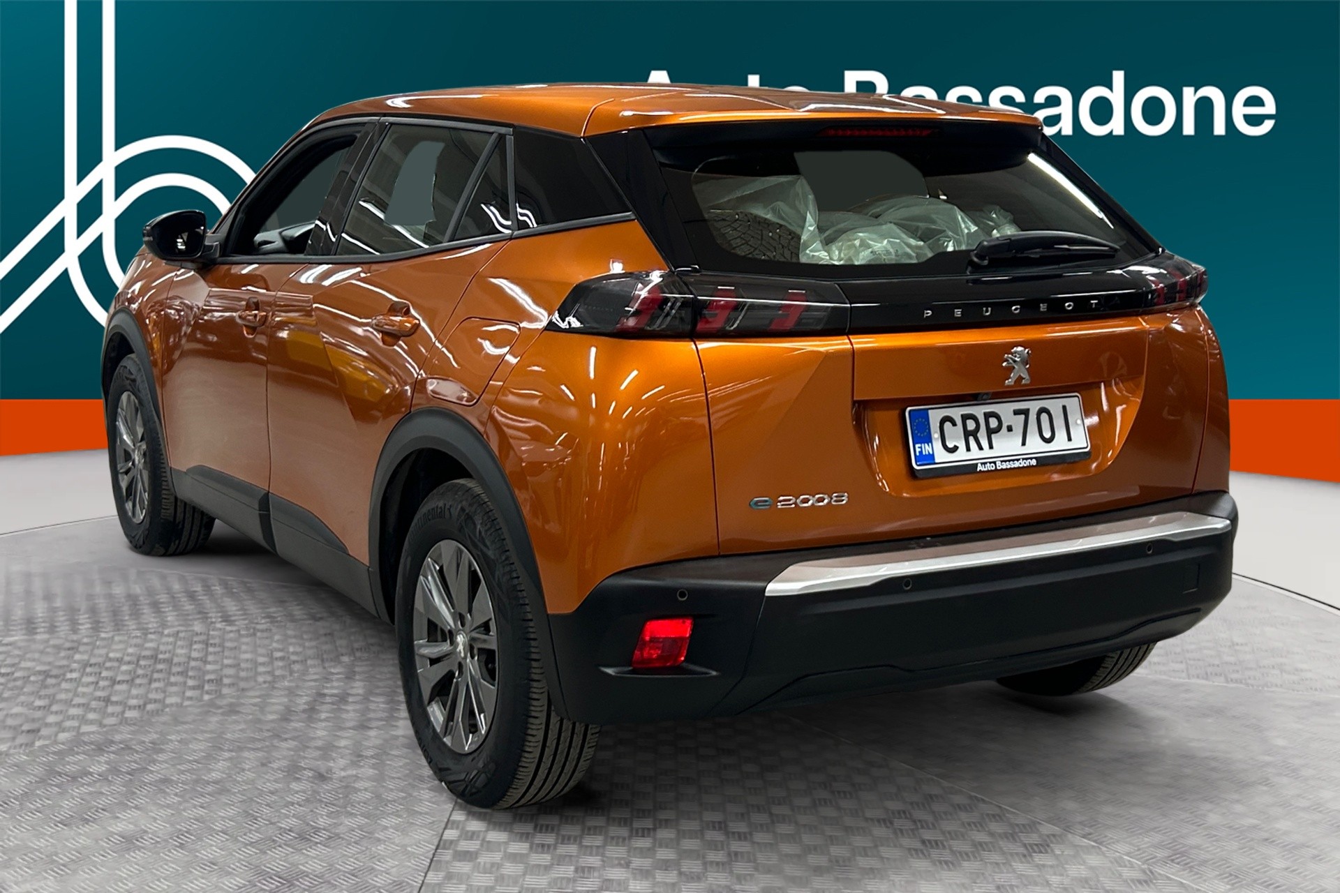 PEUGEOT e-2008 2023