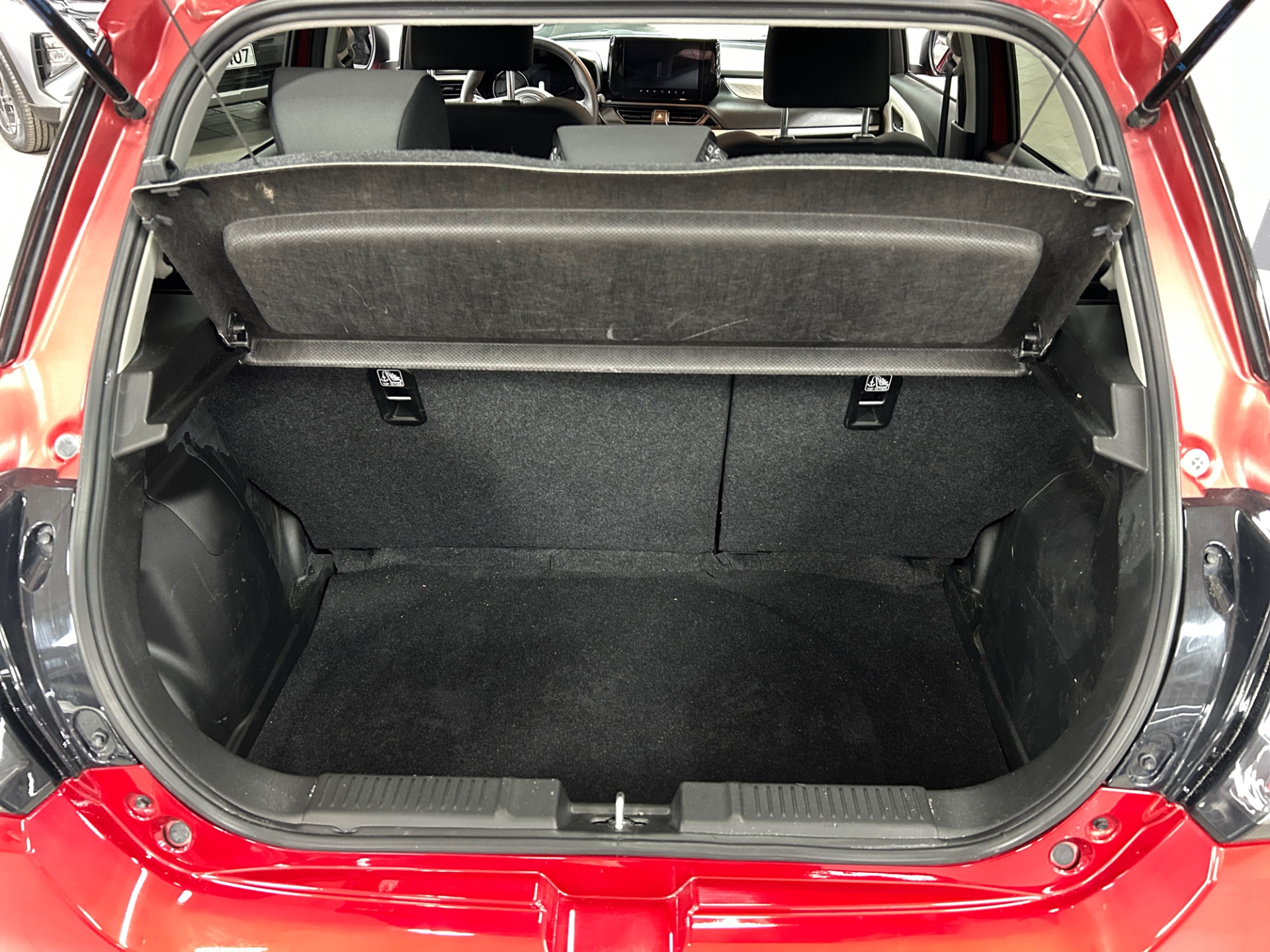 SUZUKI Swift 2025