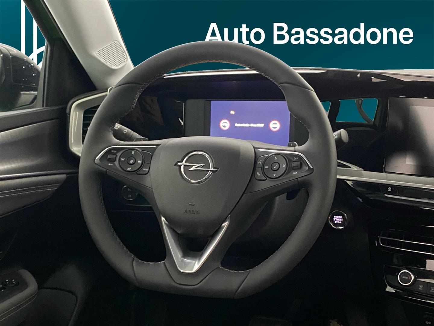 OPEL Mokka 2024