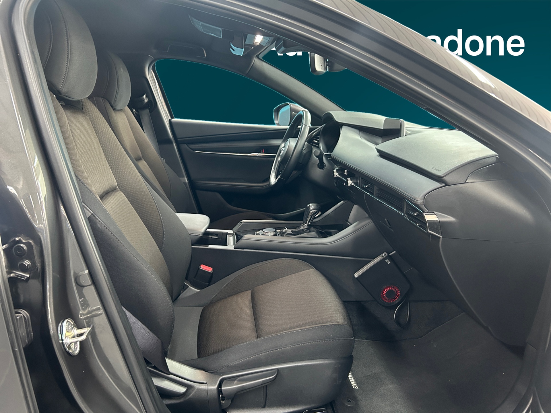 MAZDA Mazda3 2023