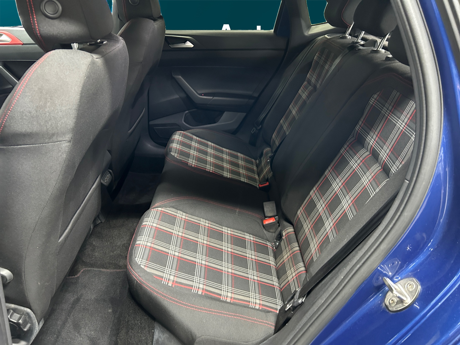 VOLKSWAGEN Polo 2020