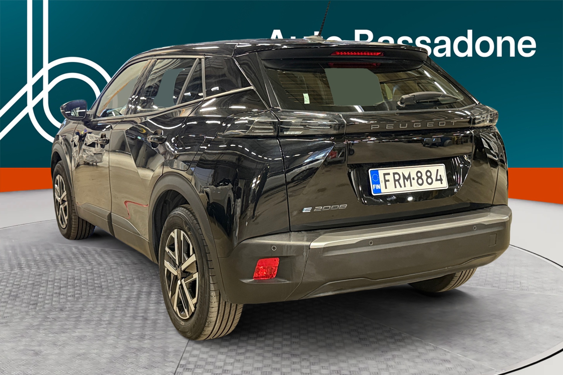 PEUGEOT e-2008 2023