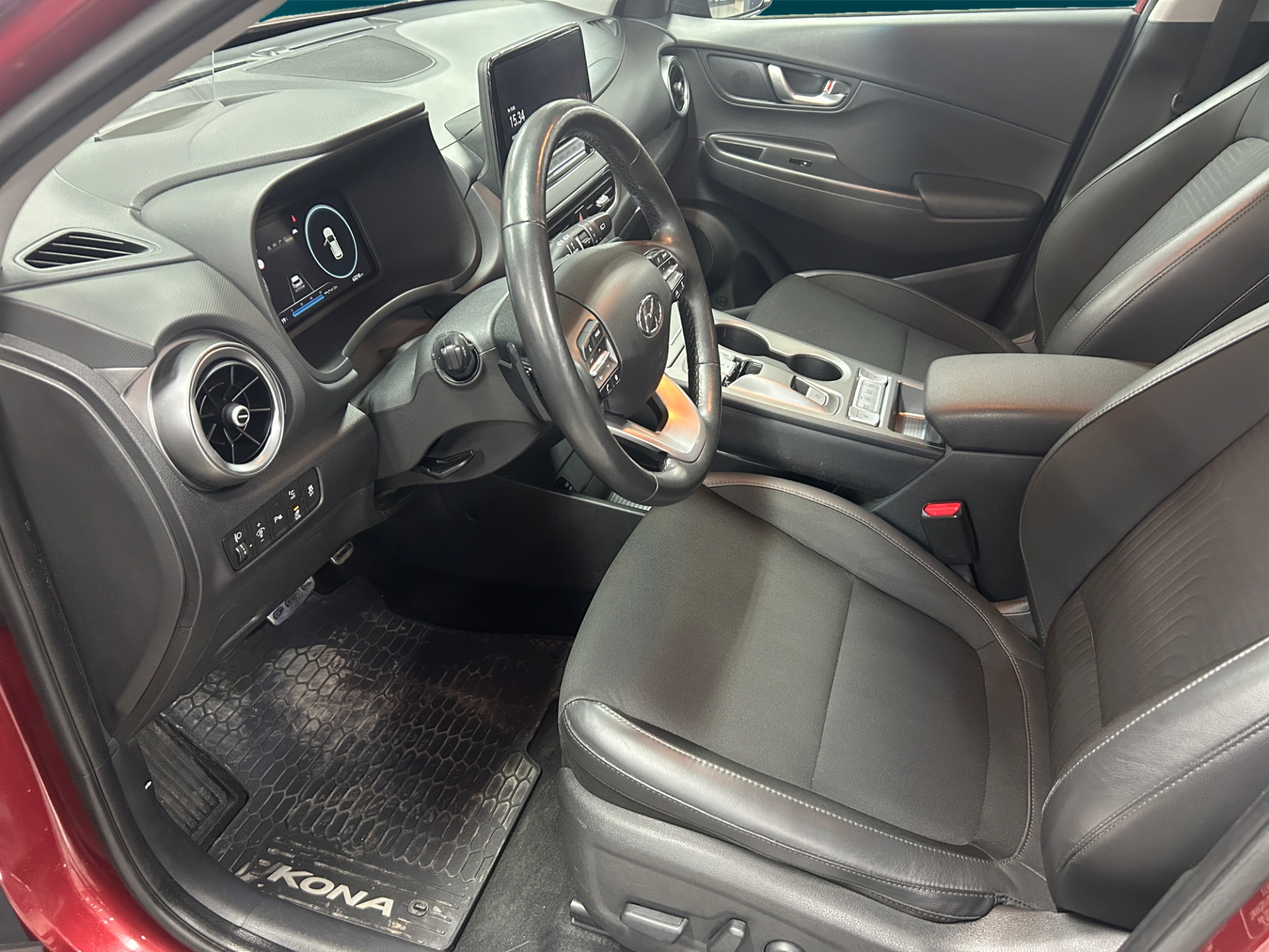 HYUNDAI KONA 2021