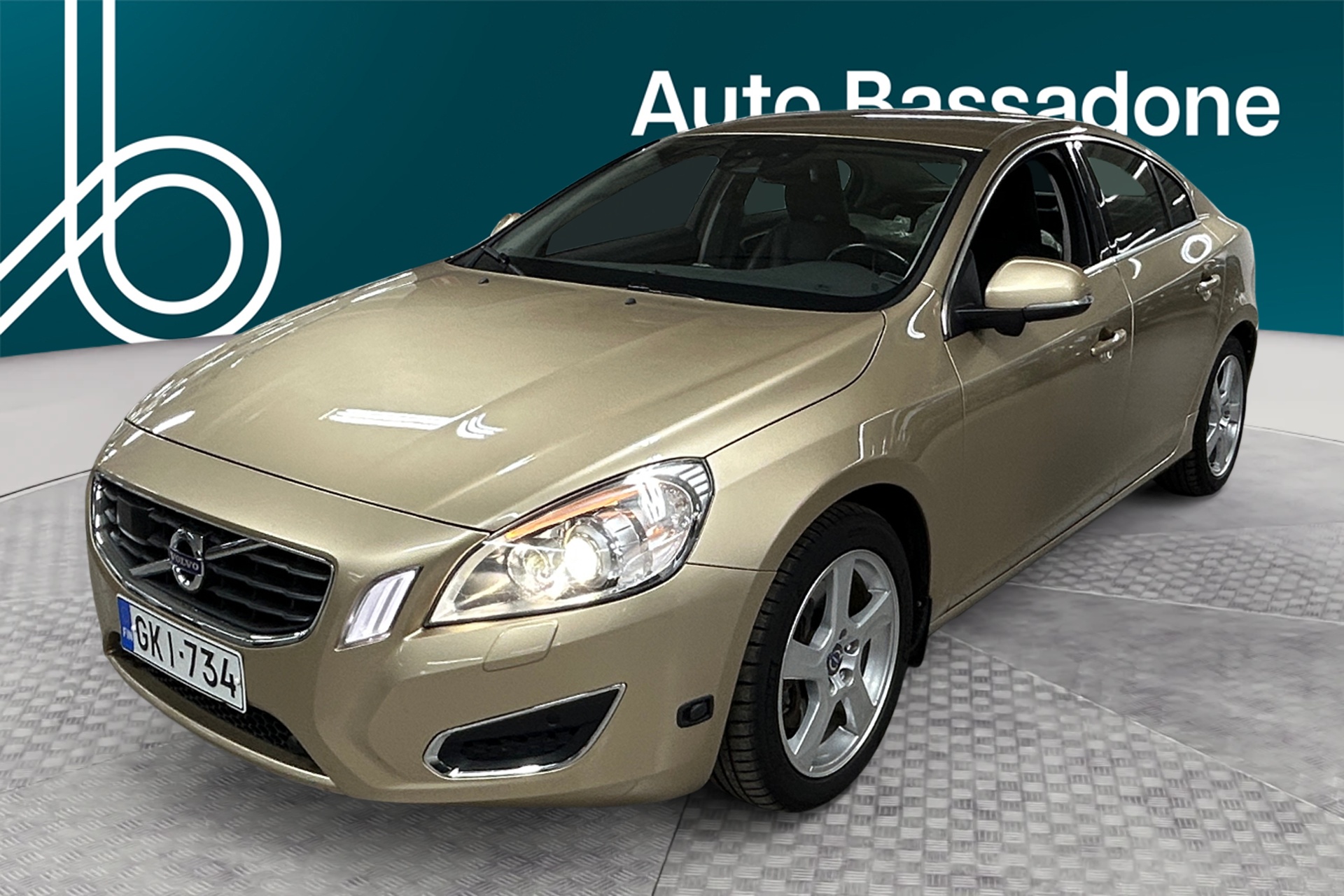 VOLVO S60 2012