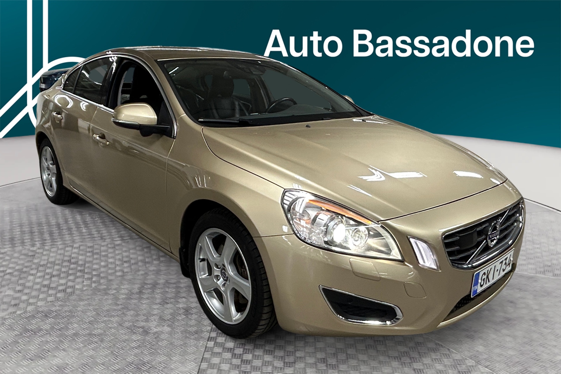 VOLVO S60 2012