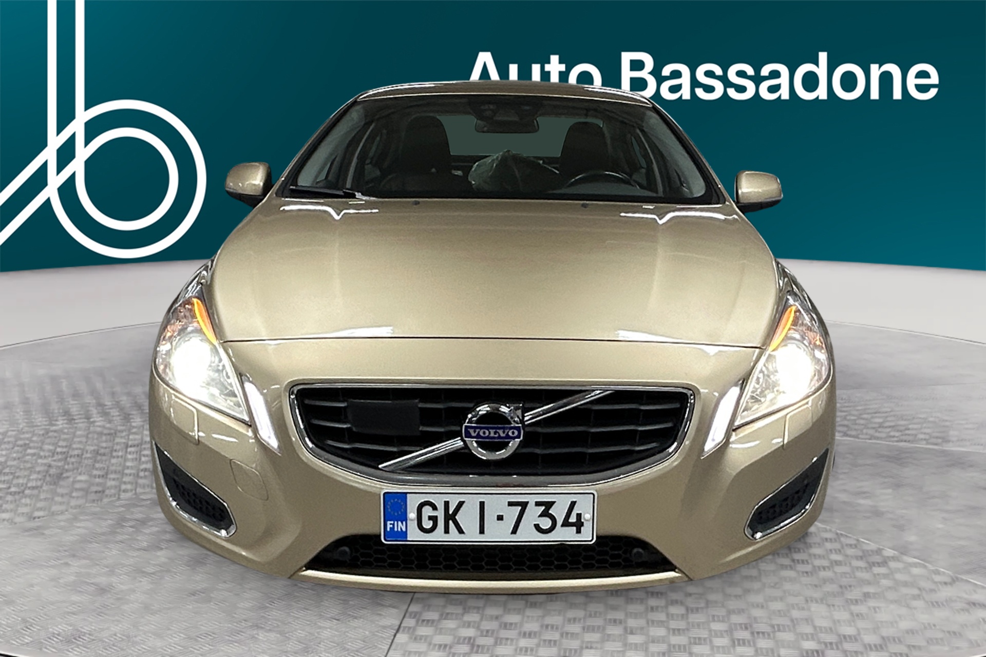 VOLVO S60 2012