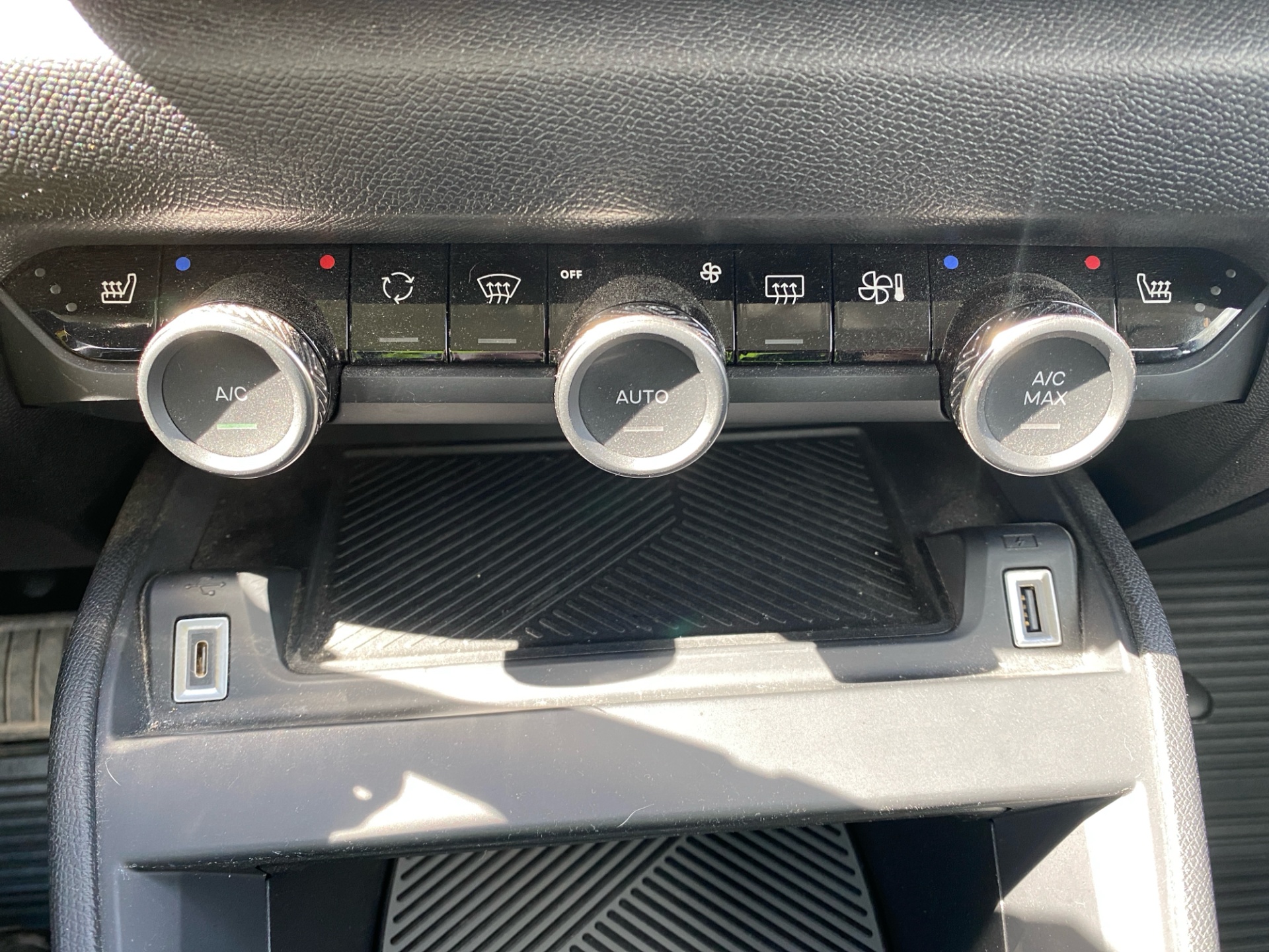 CITROEN C4 2023