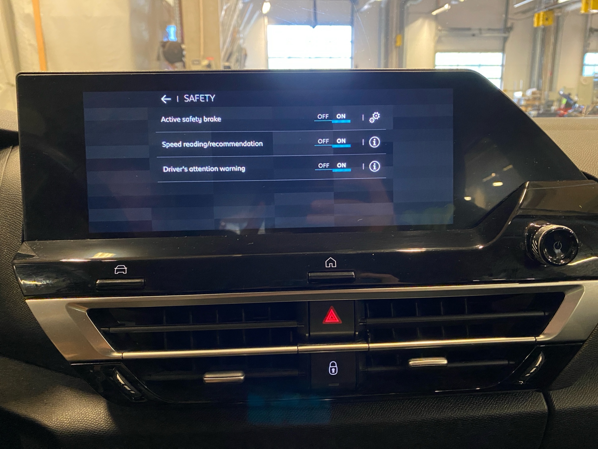 CITROEN C4 2023