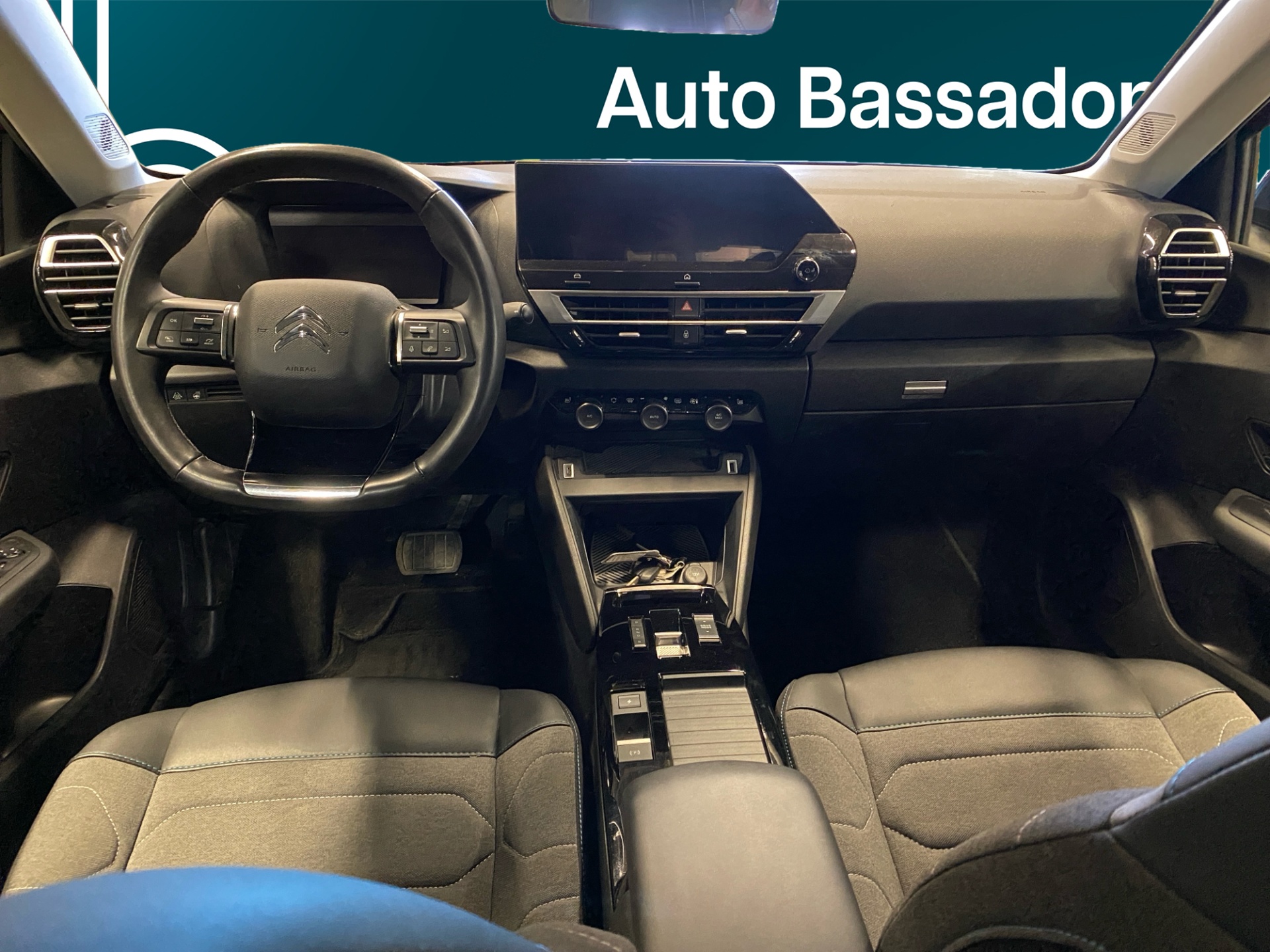 CITROEN C4 2023