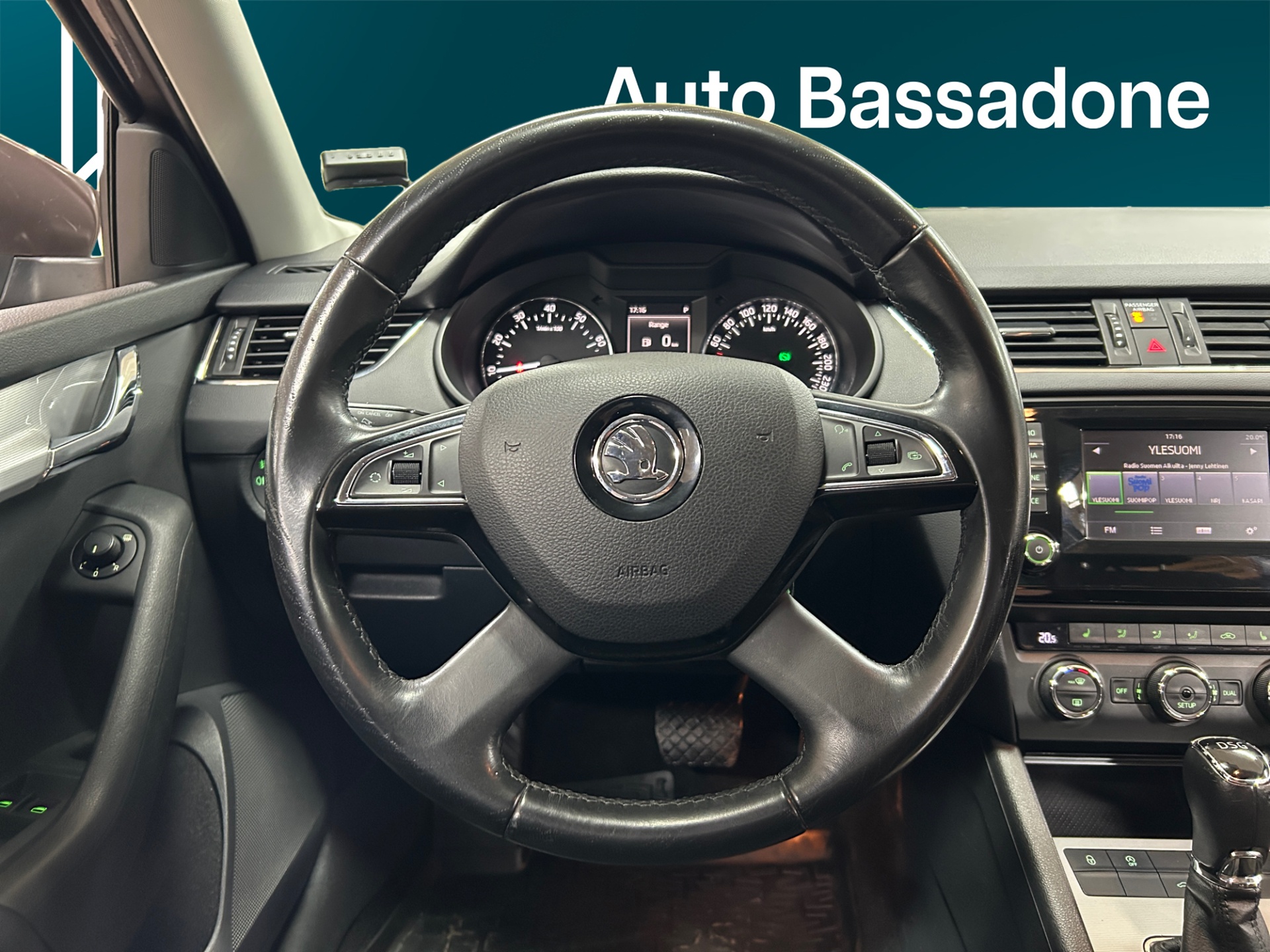 SKODA Octavia 2014