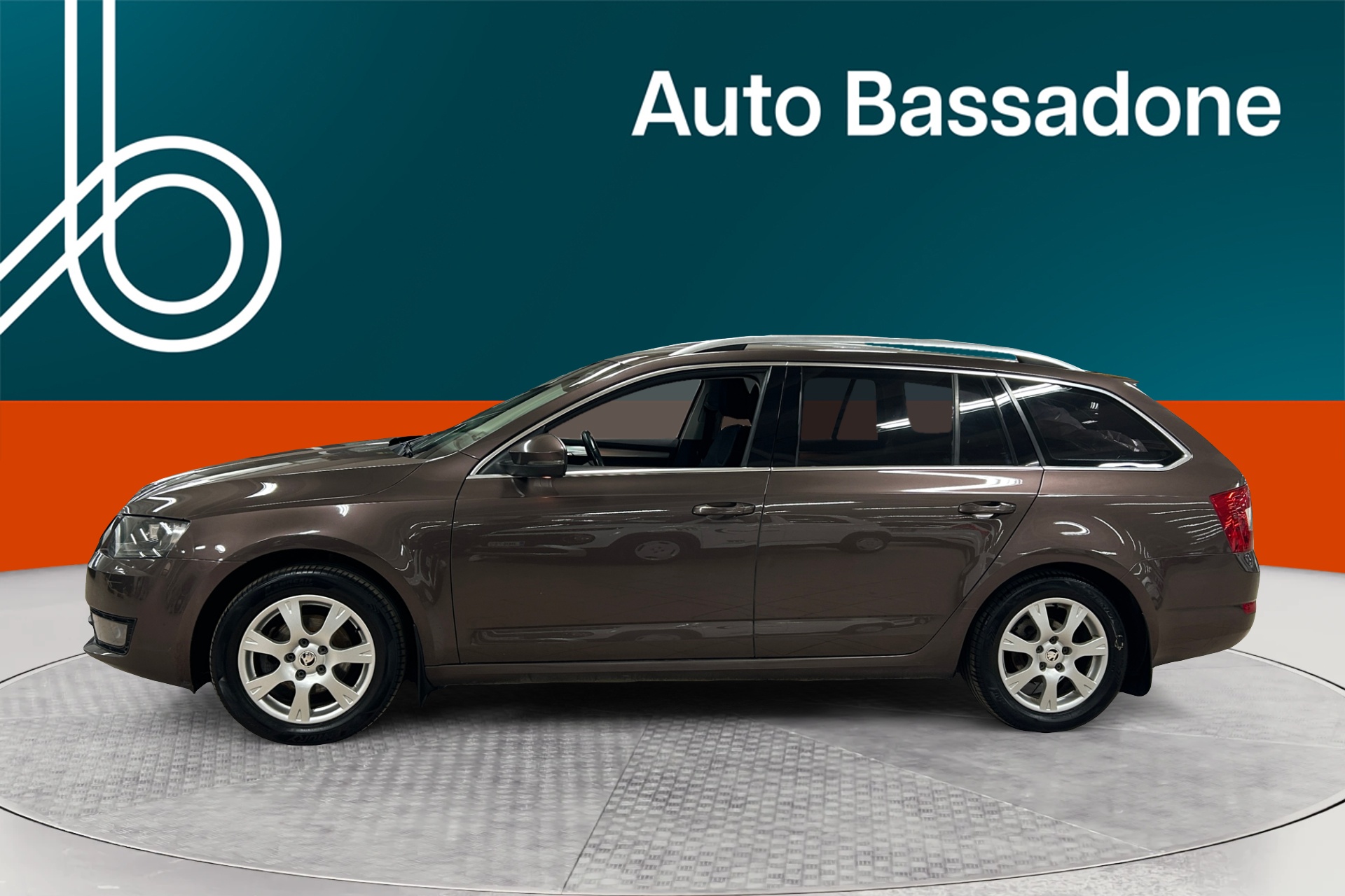 SKODA Octavia 2014