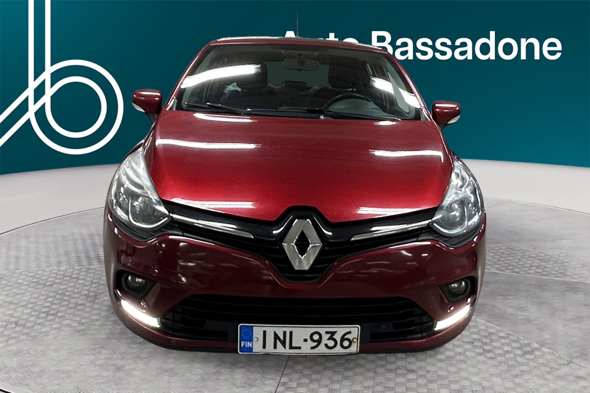 RENAULT Clio 2016