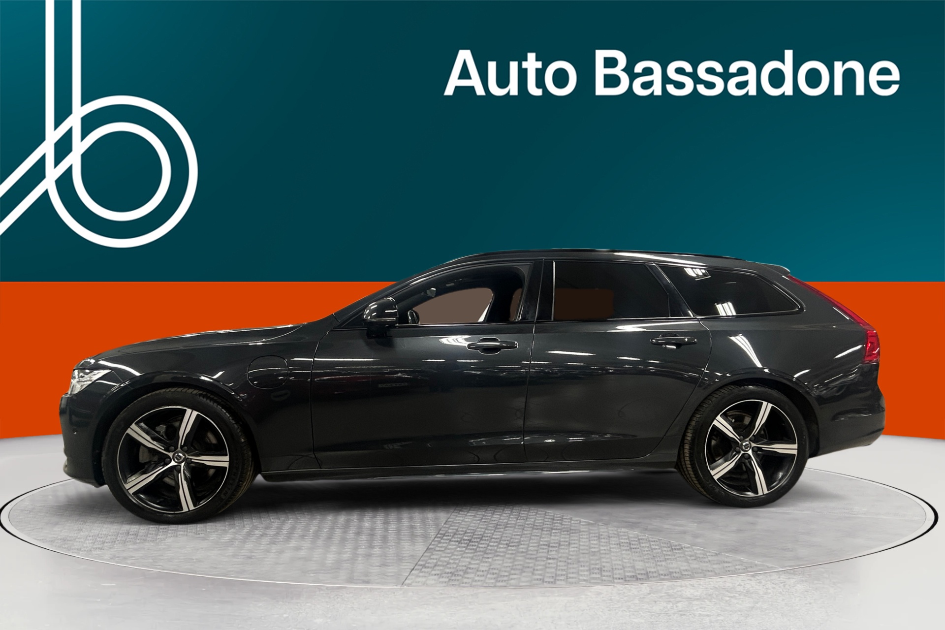VOLVO V90 2020