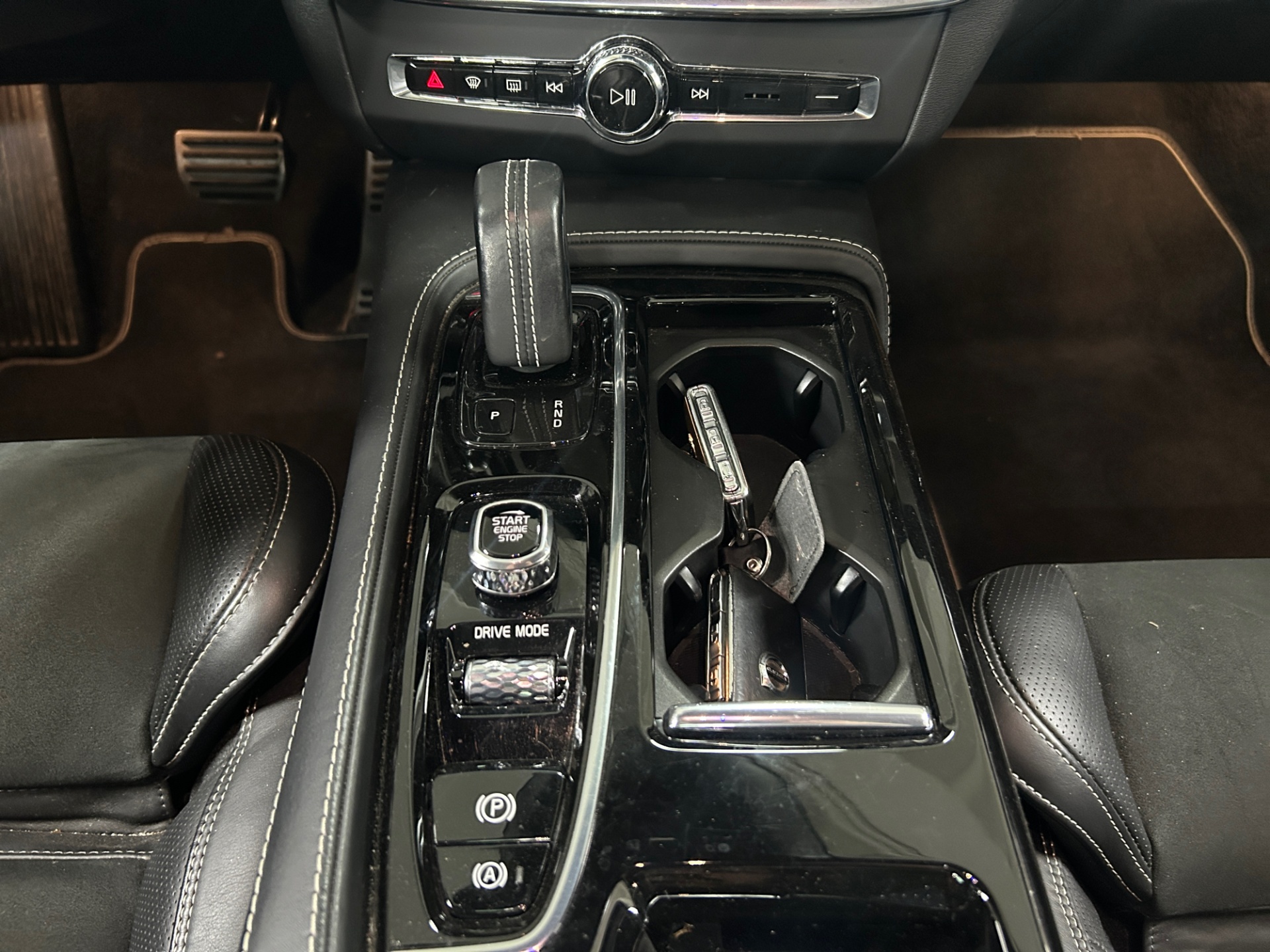 VOLVO V90 2020