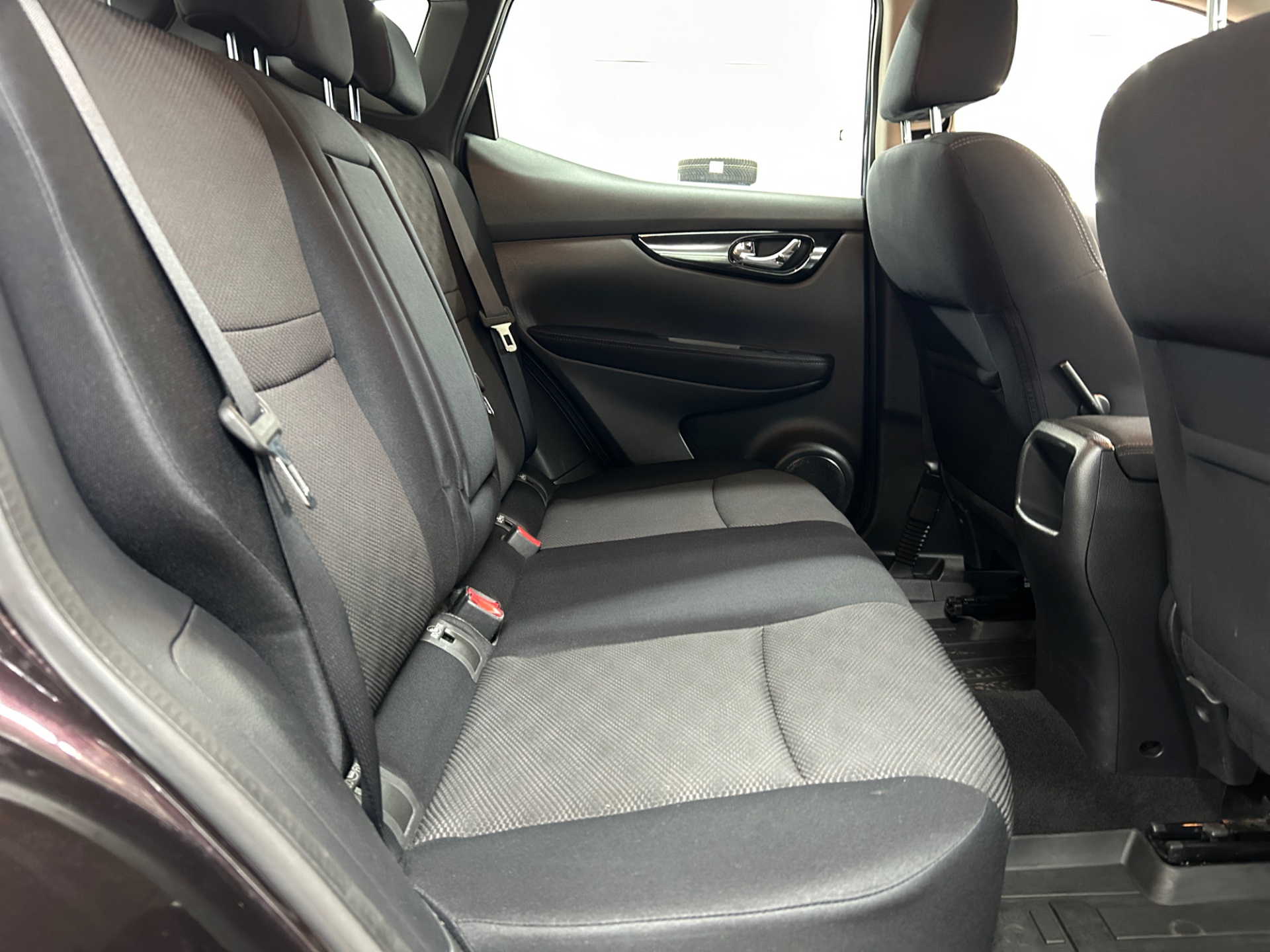 NISSAN Qashqai 2015
