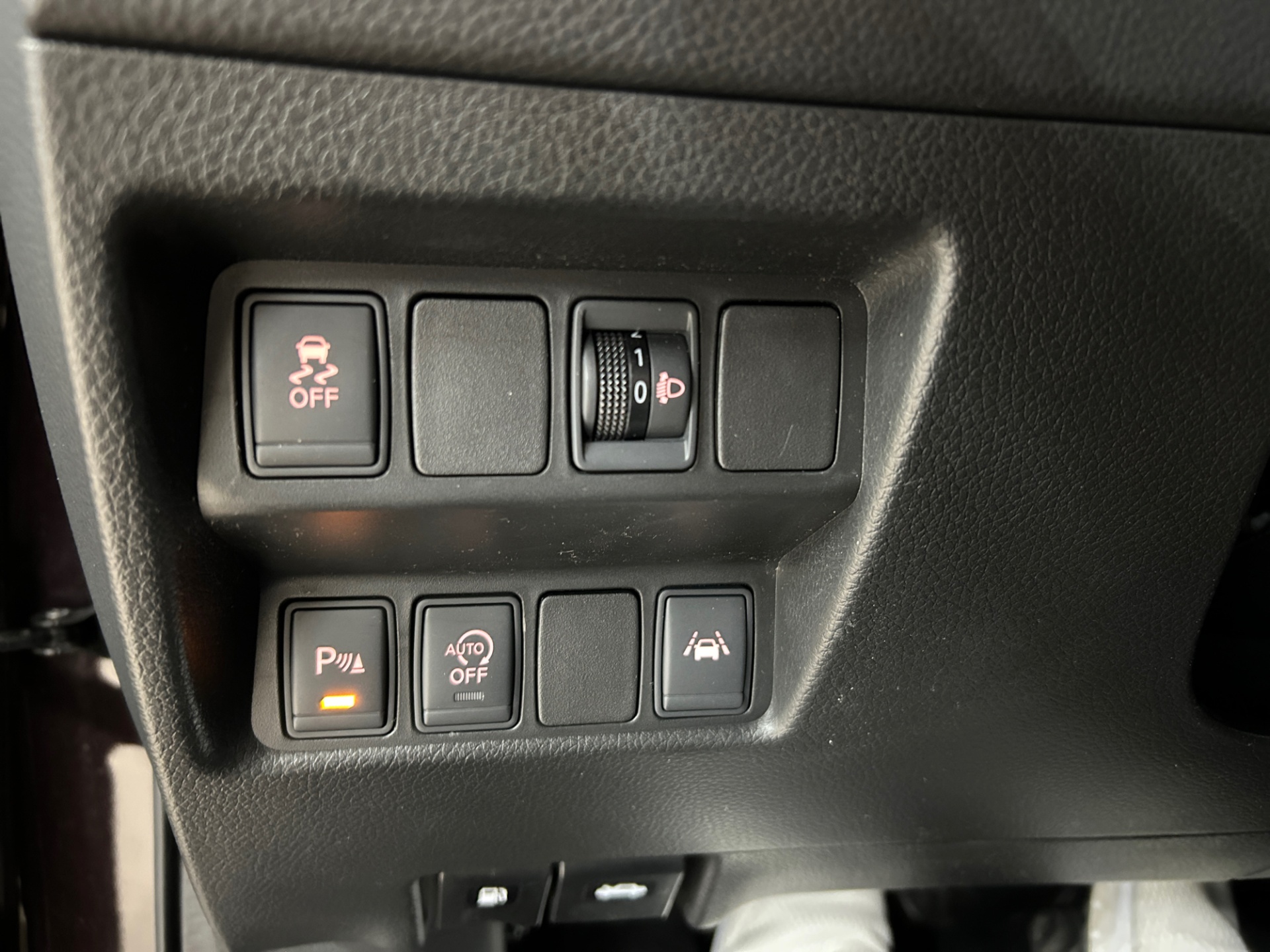 NISSAN Qashqai 2015