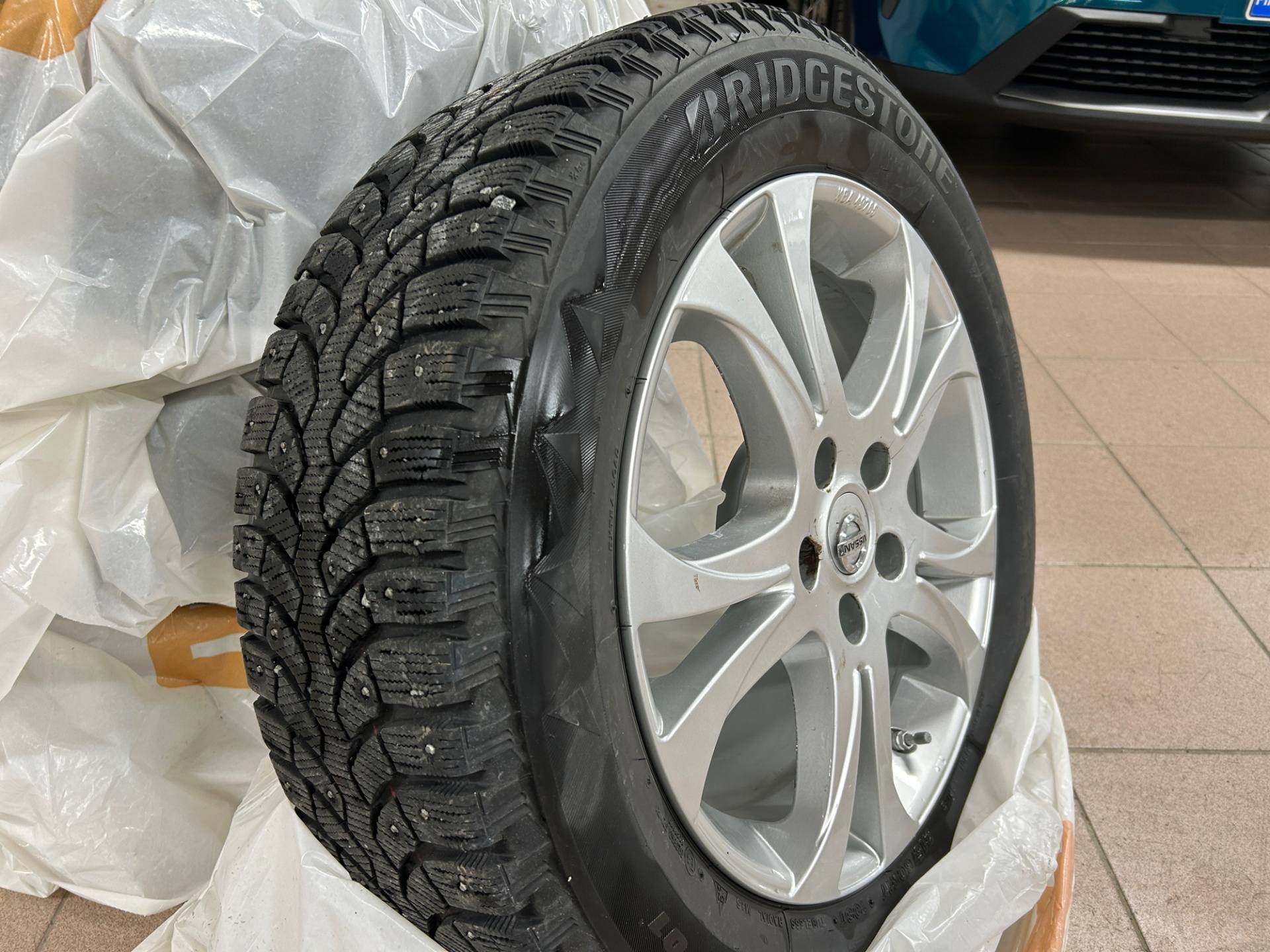 NISSAN Qashqai 2015