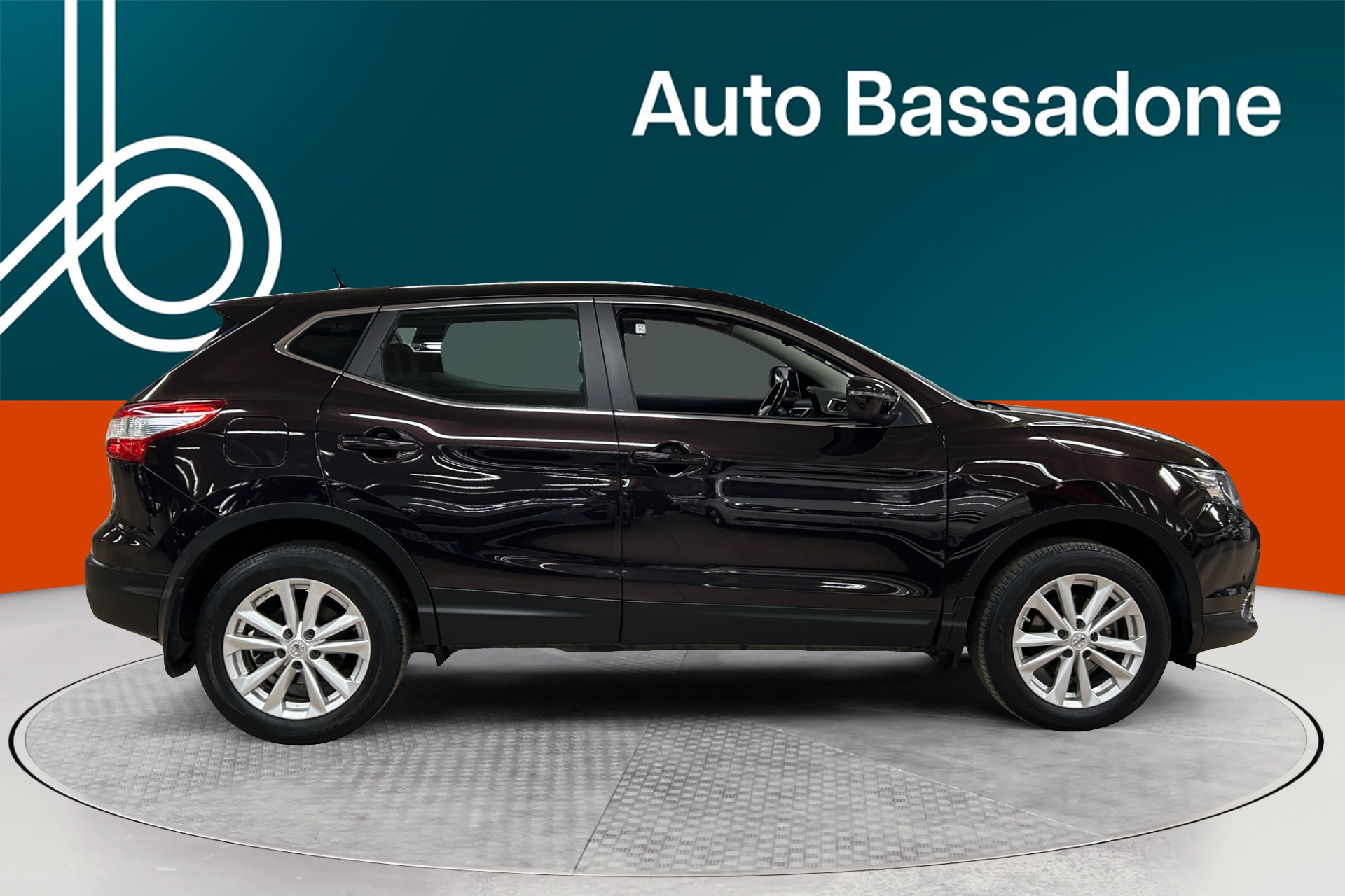 NISSAN Qashqai 2015