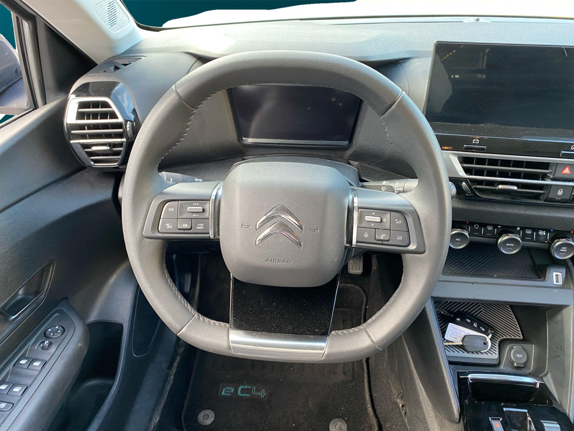 CITROEN C4 2023