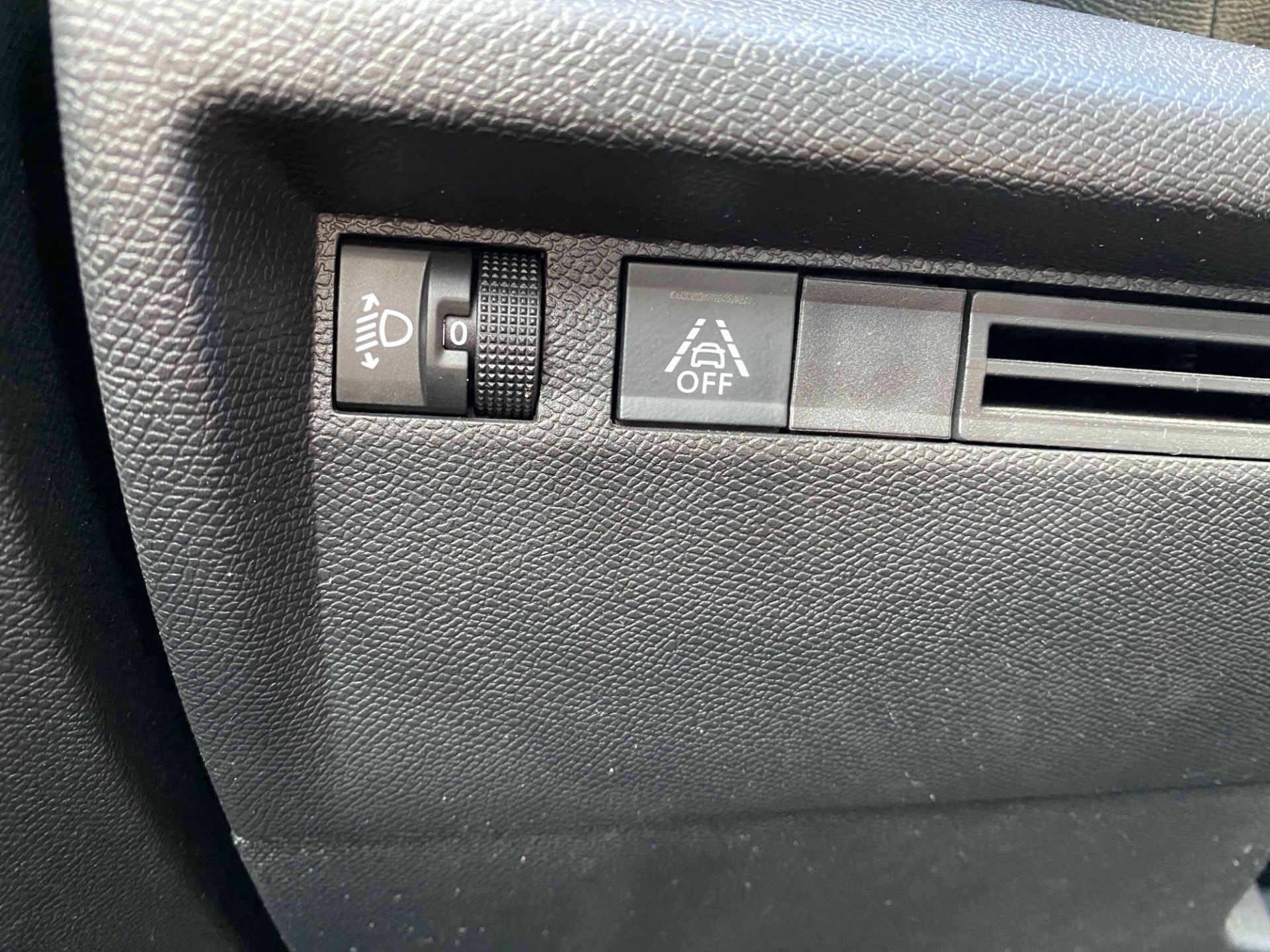 CITROEN C4 2023