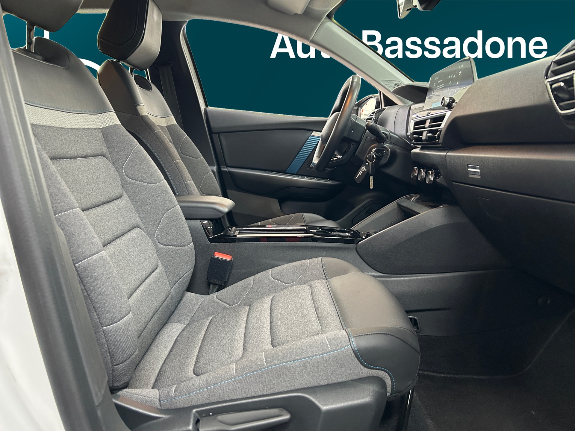 CITROEN C4 2023