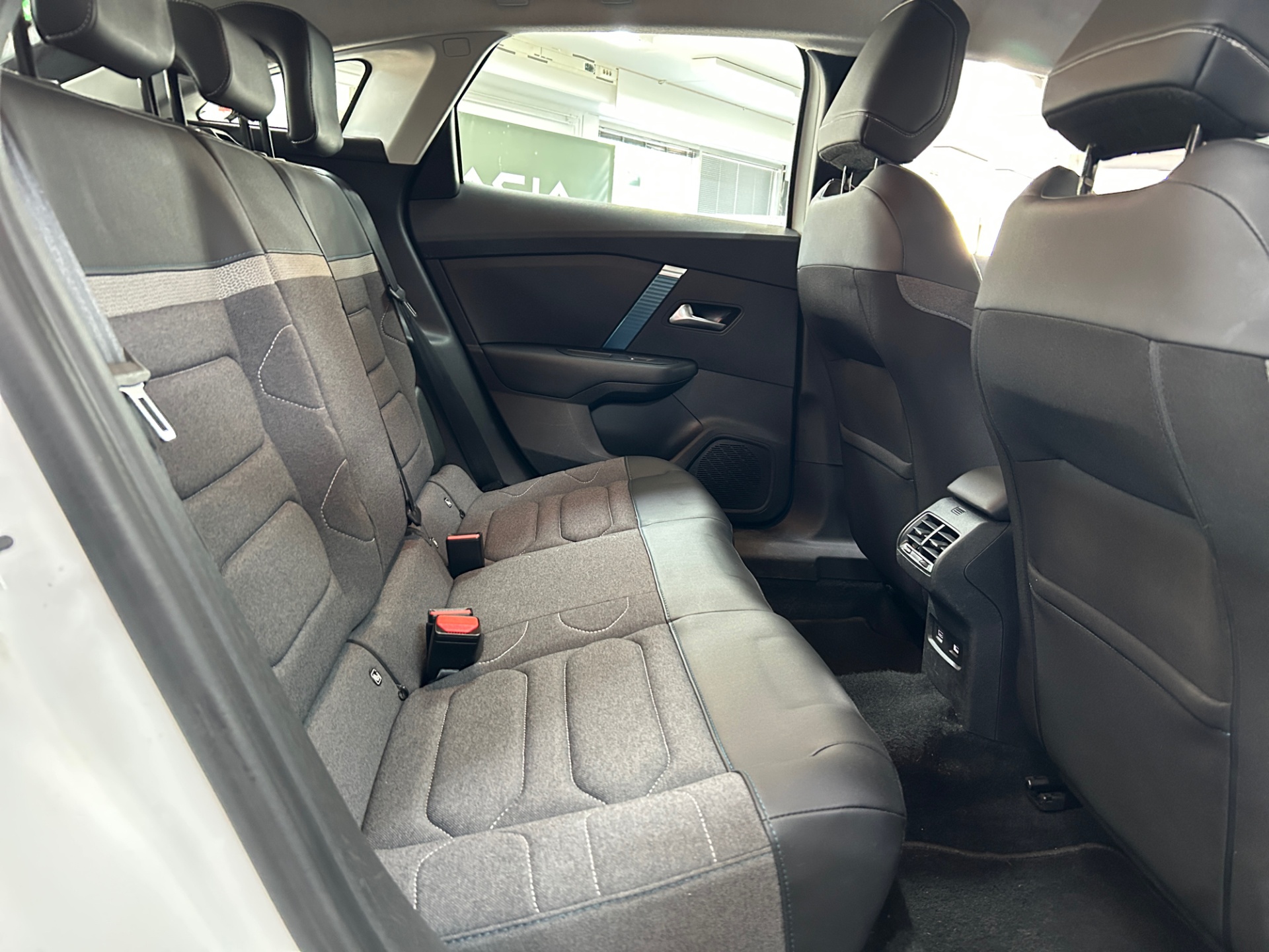 CITROEN C4 2023