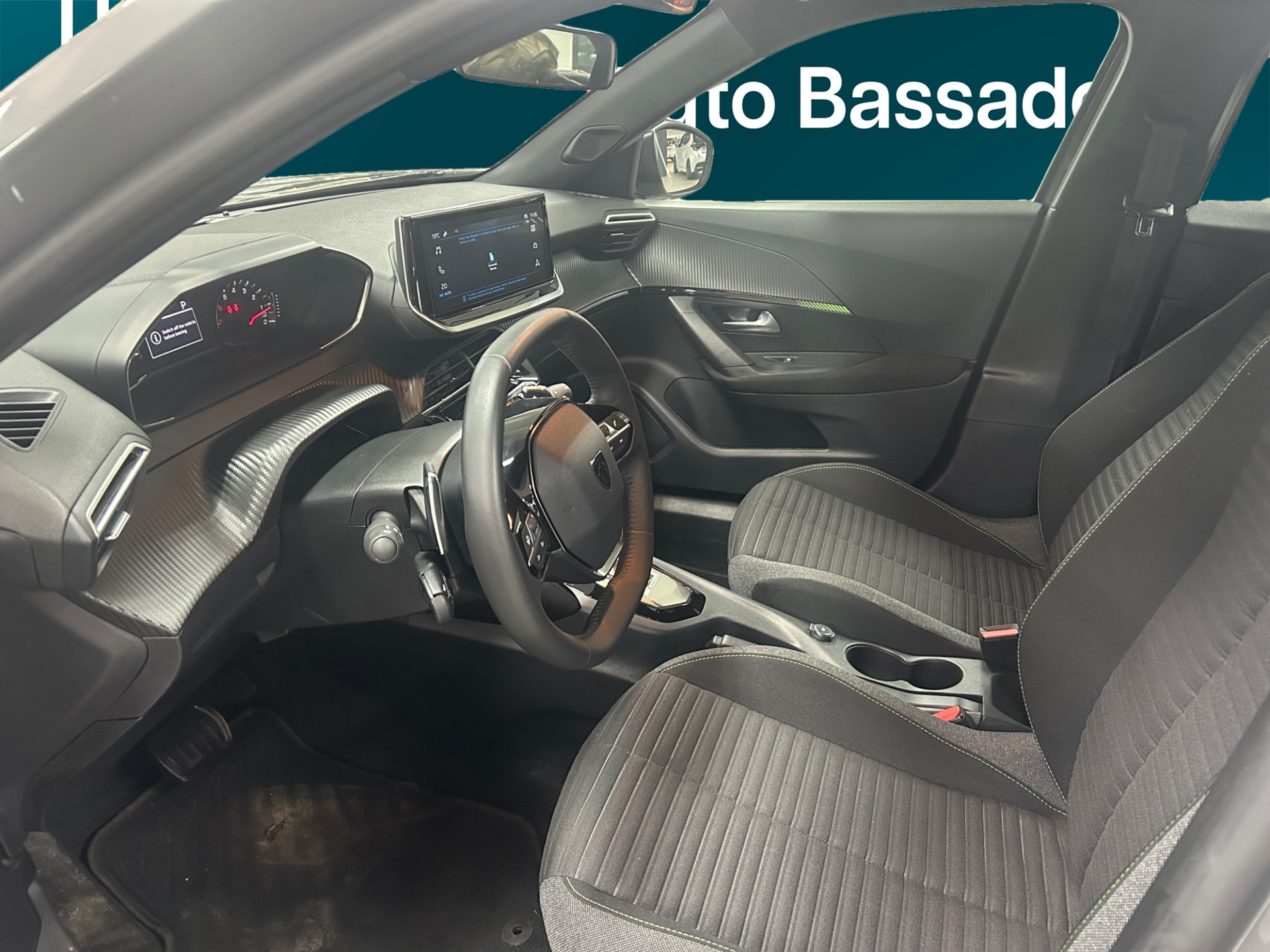 PEUGEOT 2008 2024