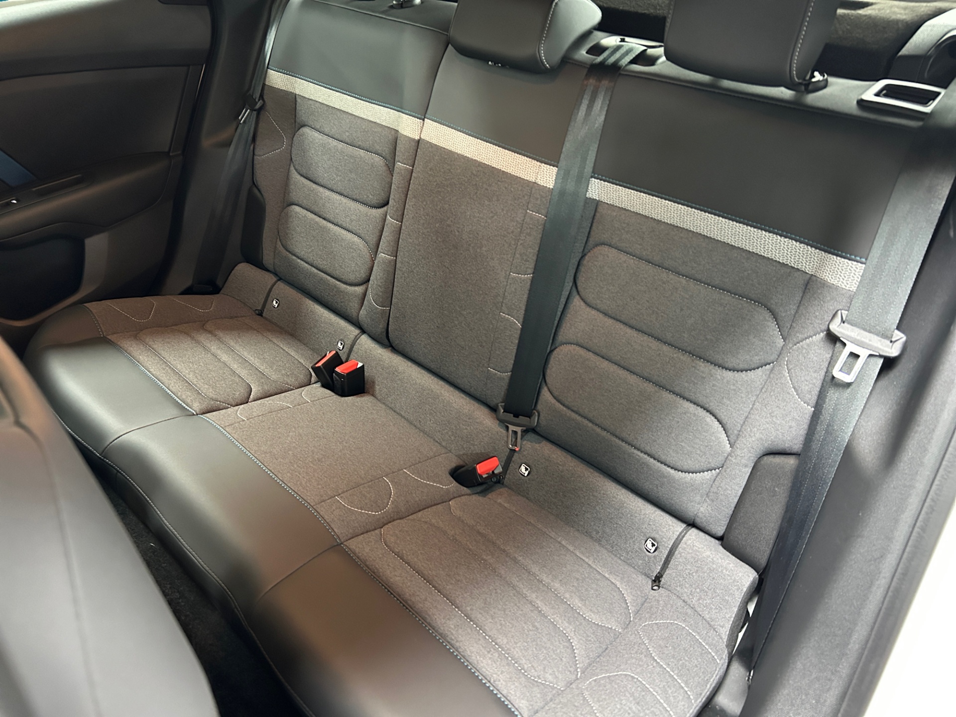 CITROEN C4 2023