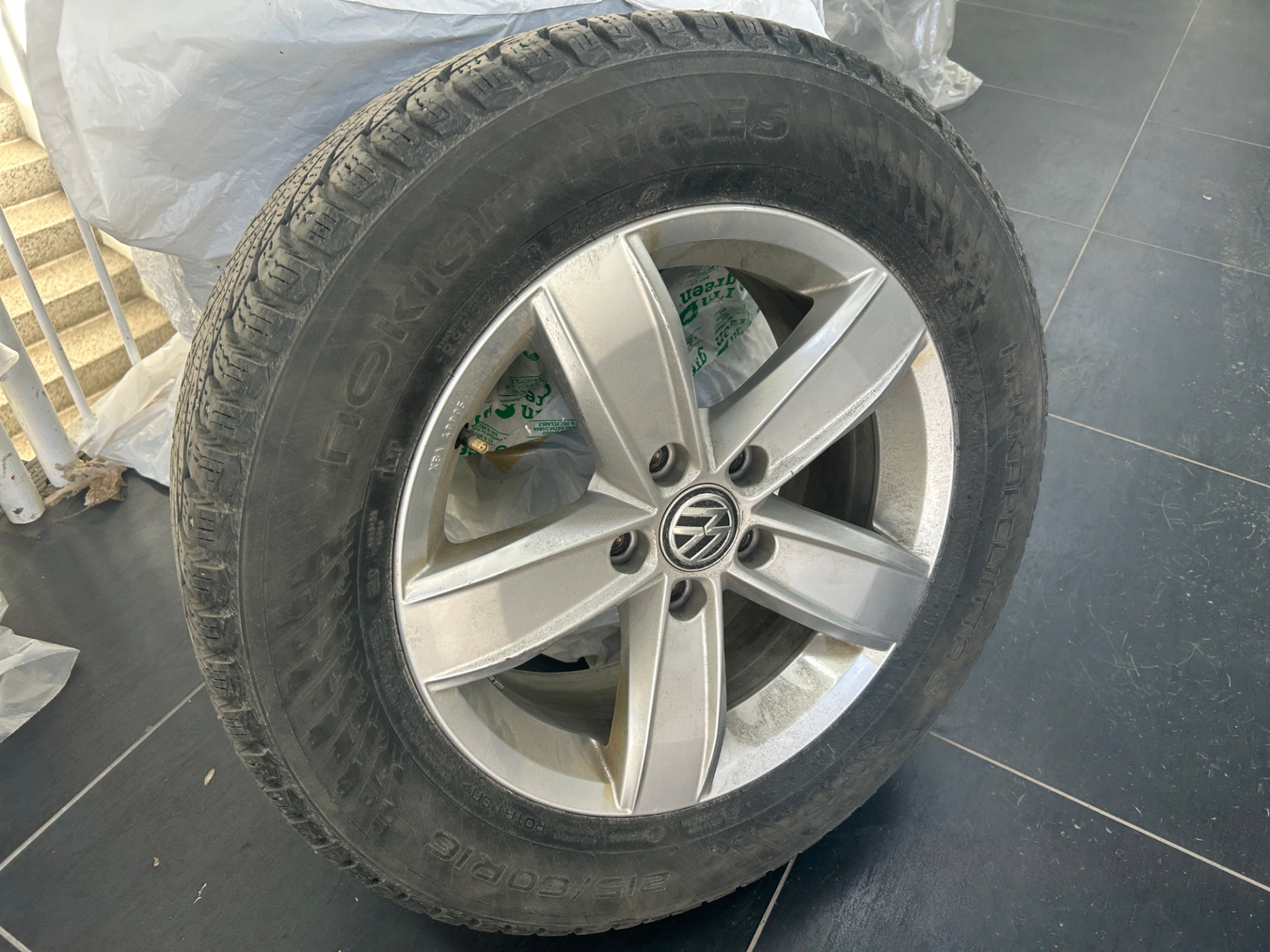 VOLKSWAGEN Passat 2016