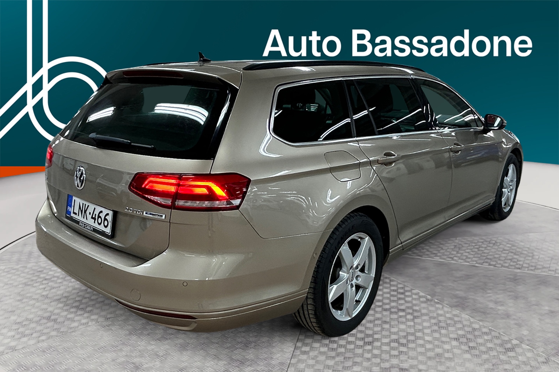 VOLKSWAGEN Passat 2016