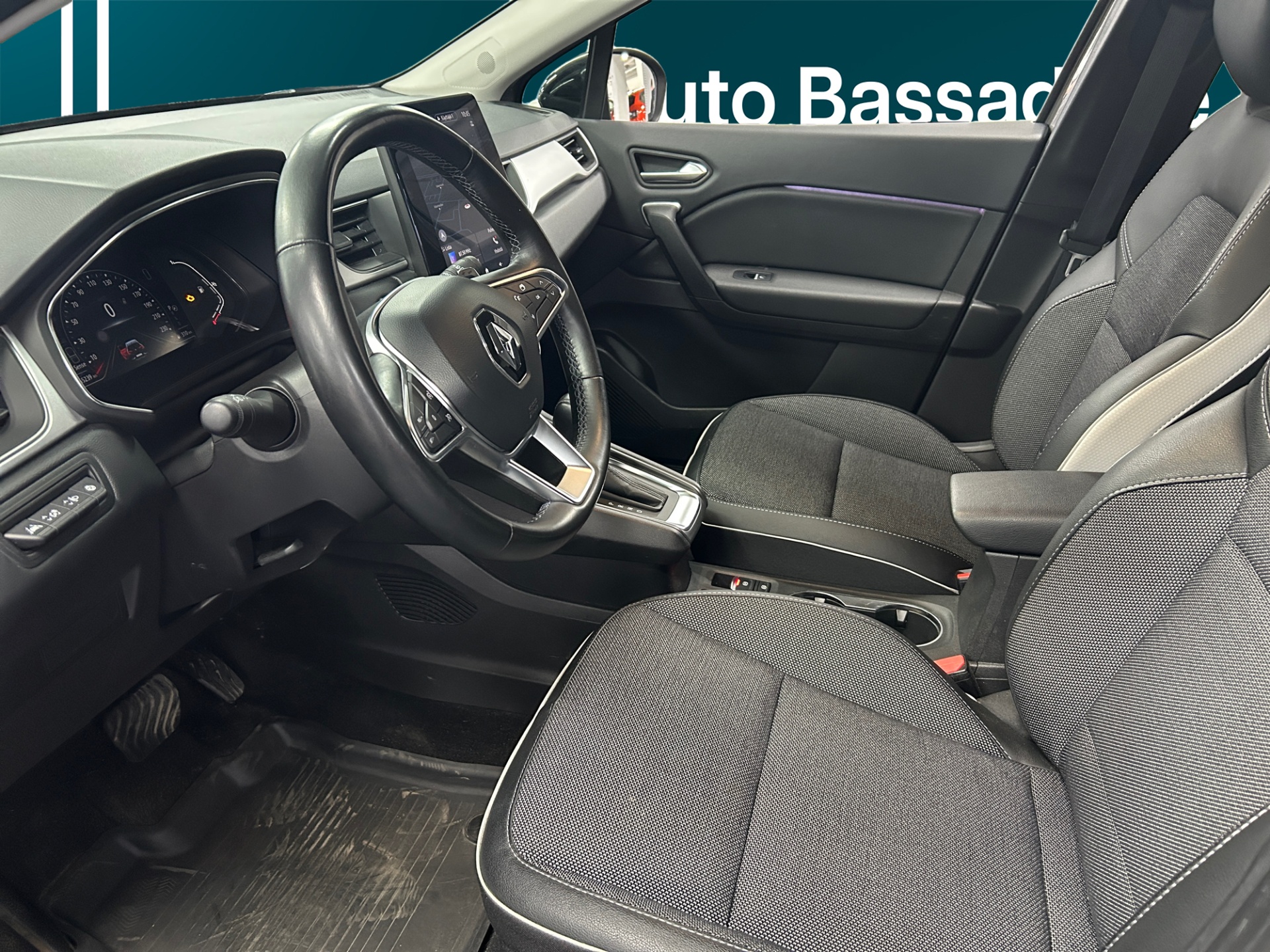 RENAULT Captur 2022