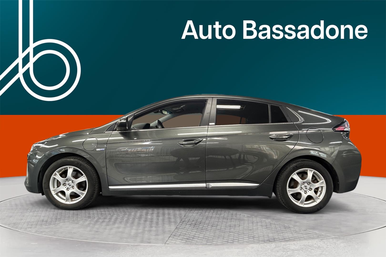 HYUNDAI IONIQ plug-in 2021