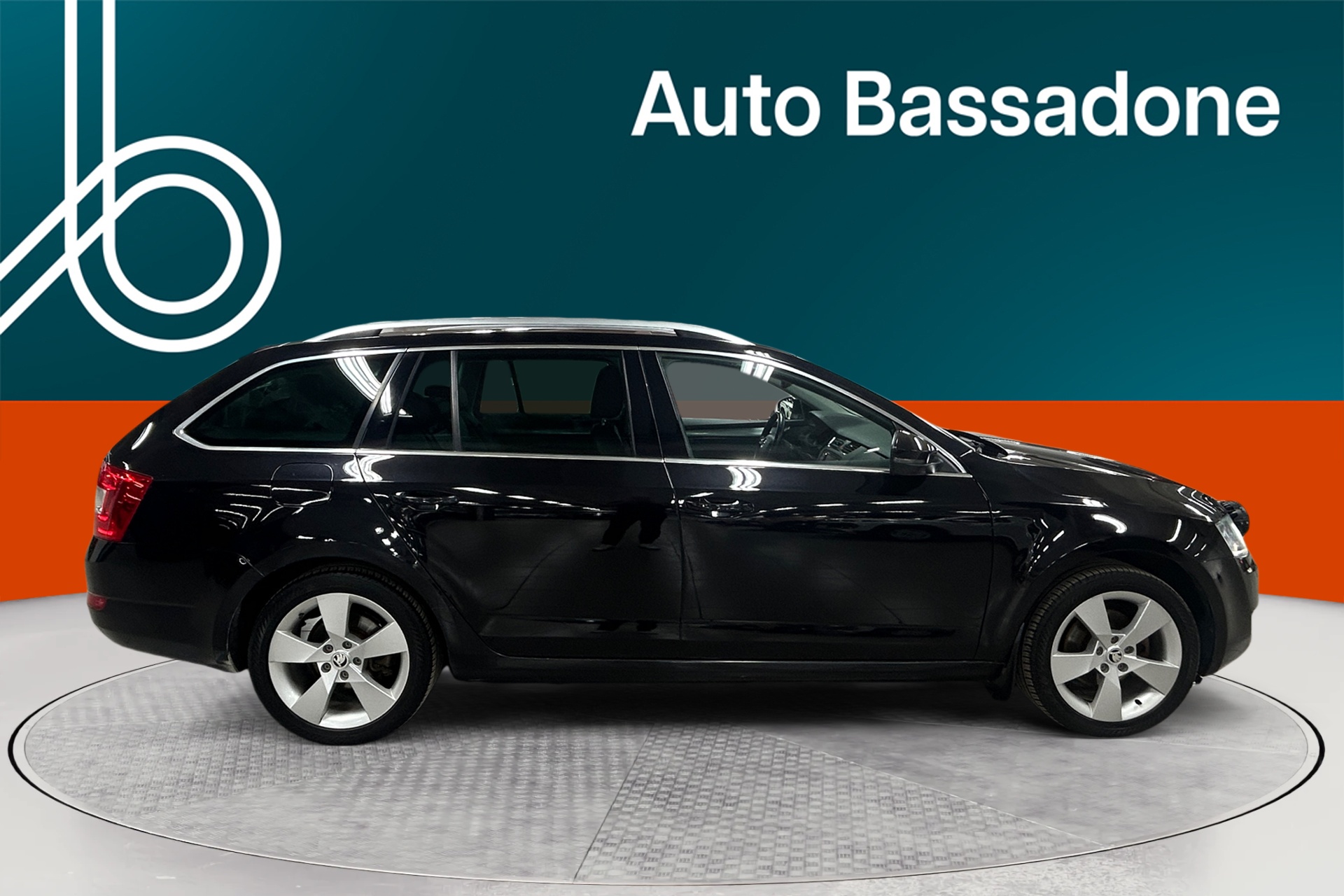 SKODA Octavia 2015