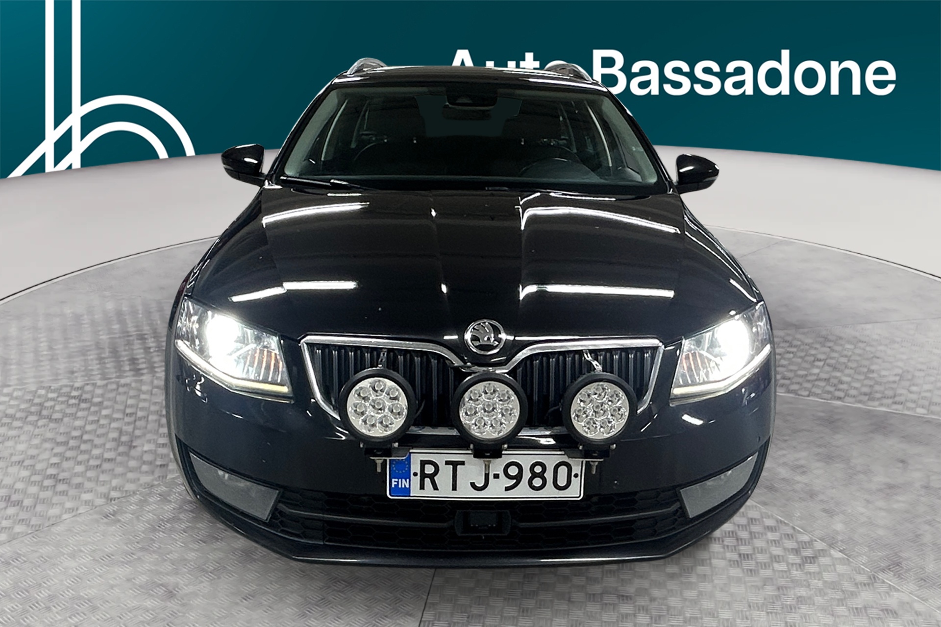 SKODA Octavia 2015