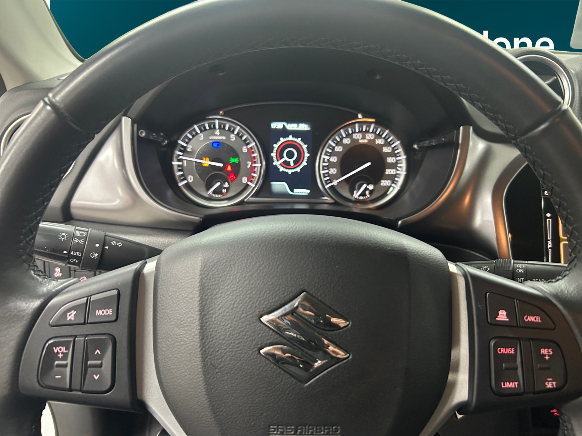 SUZUKI Vitara 2024