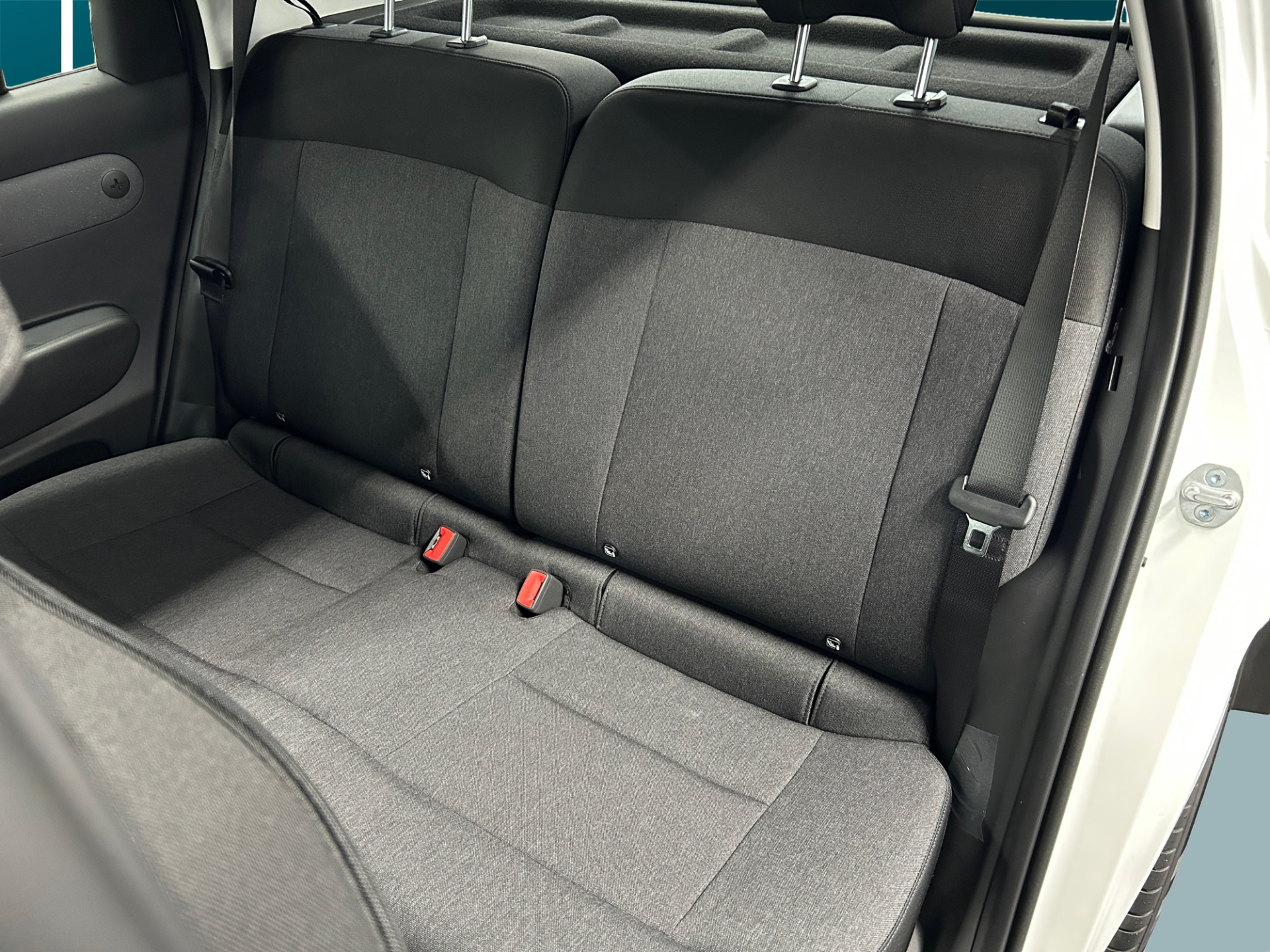 Hyundai INSTER 2026