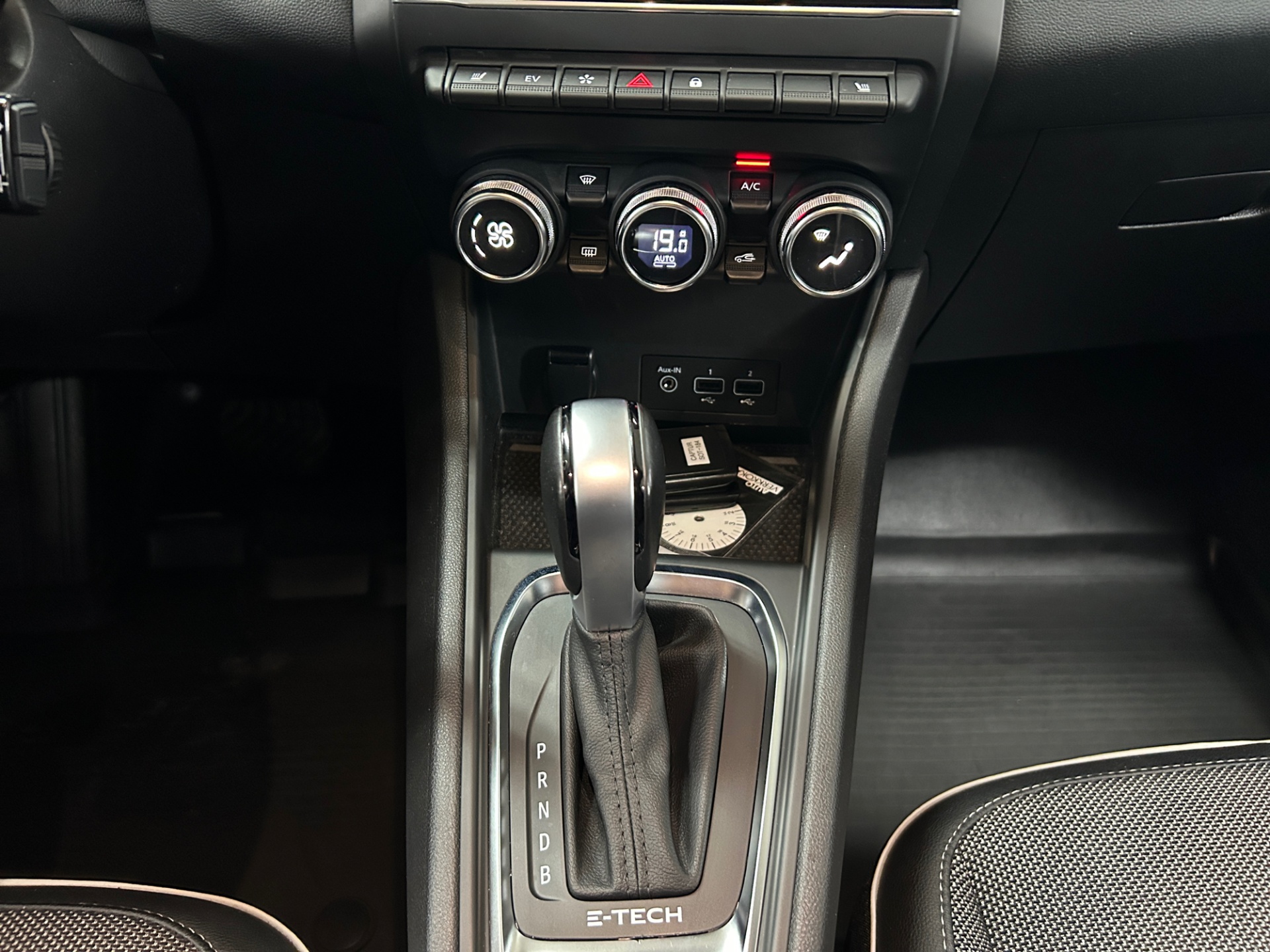 RENAULT Captur 2022
