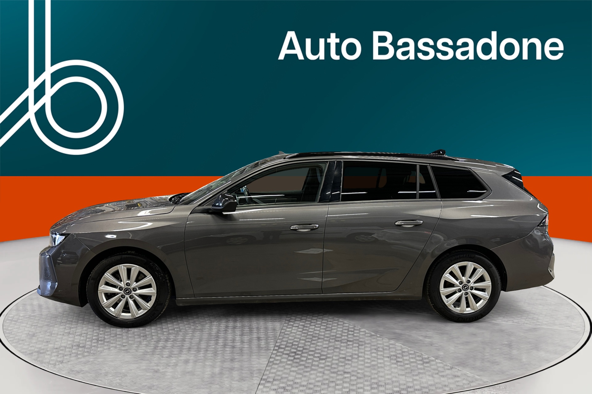 Opel Astra 2024