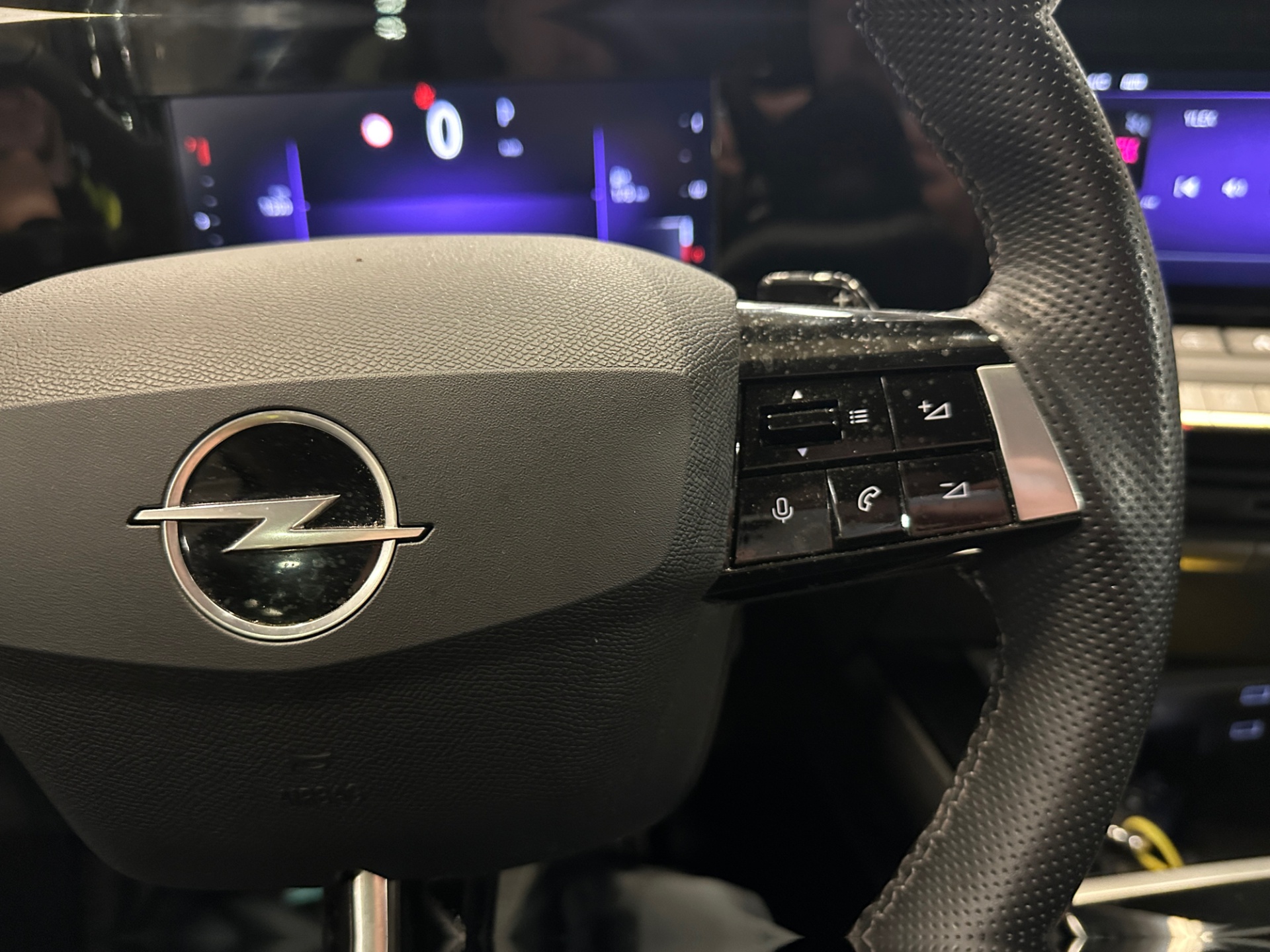 Opel Astra 2024