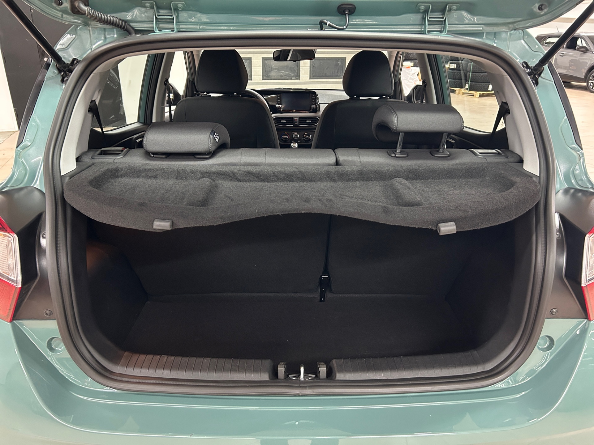HYUNDAI I10 2025