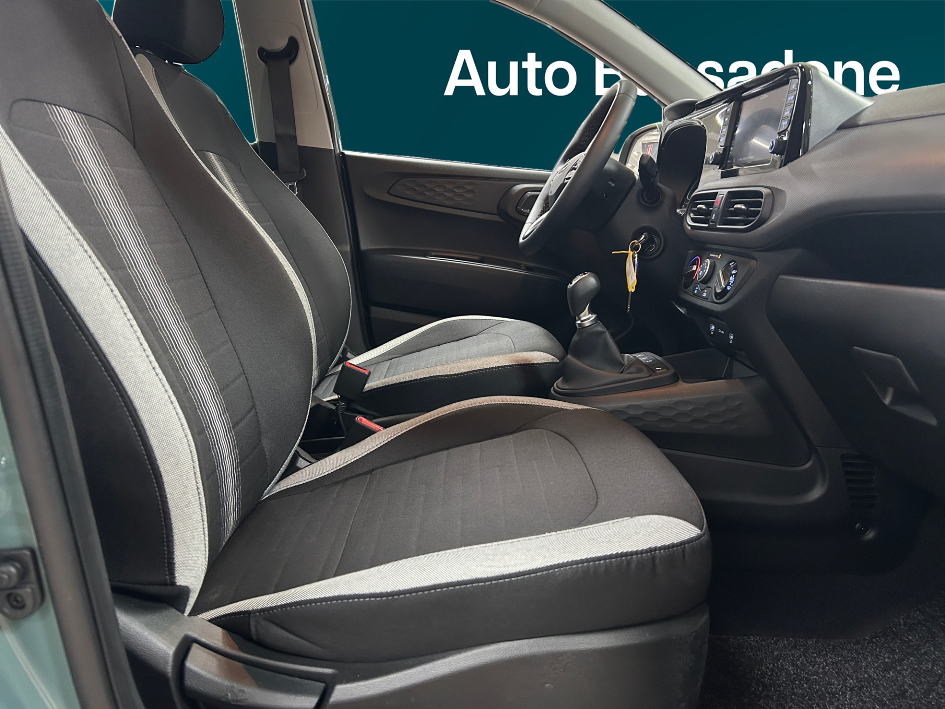 HYUNDAI i10 2025