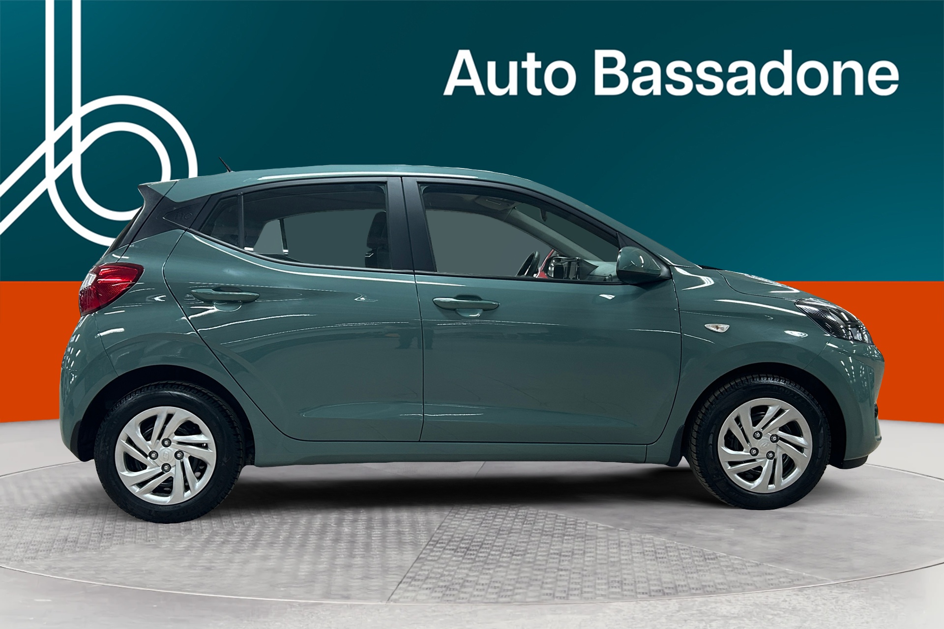 HYUNDAI i10 2025