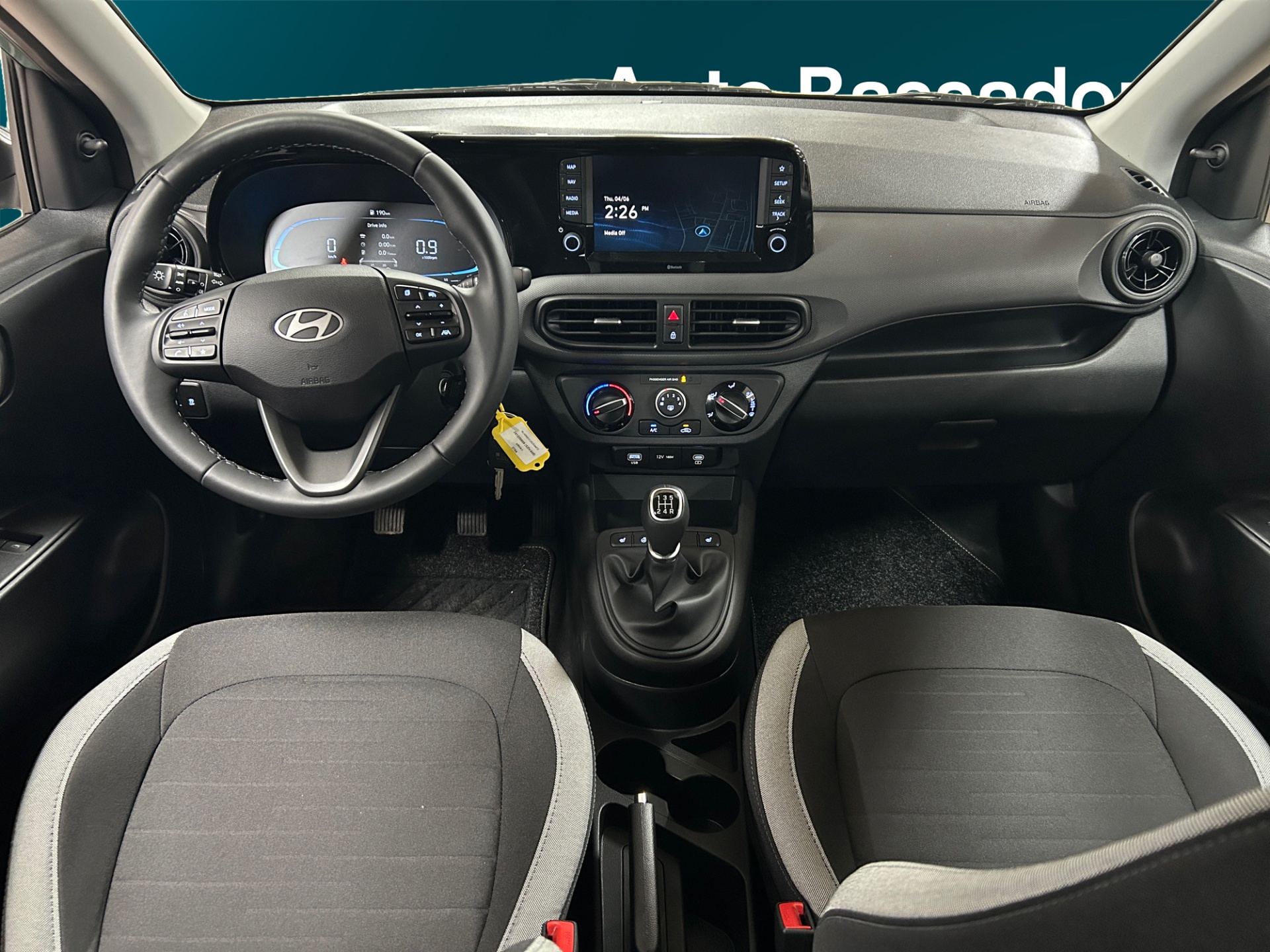 HYUNDAI i10 2025