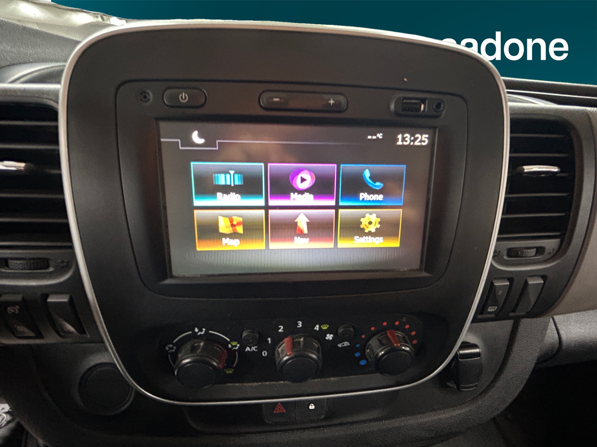 RENAULT Trafic 2017